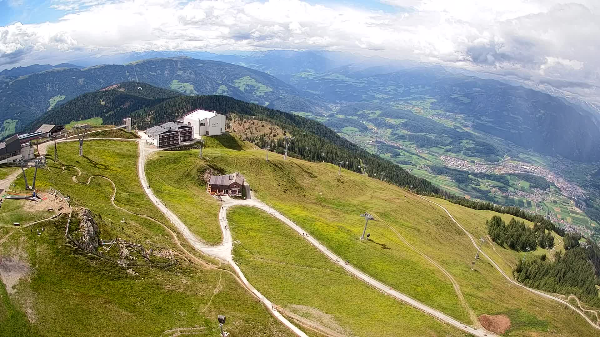 Skigebiet Kronplatz Gipfel | Blick auf Bruneck