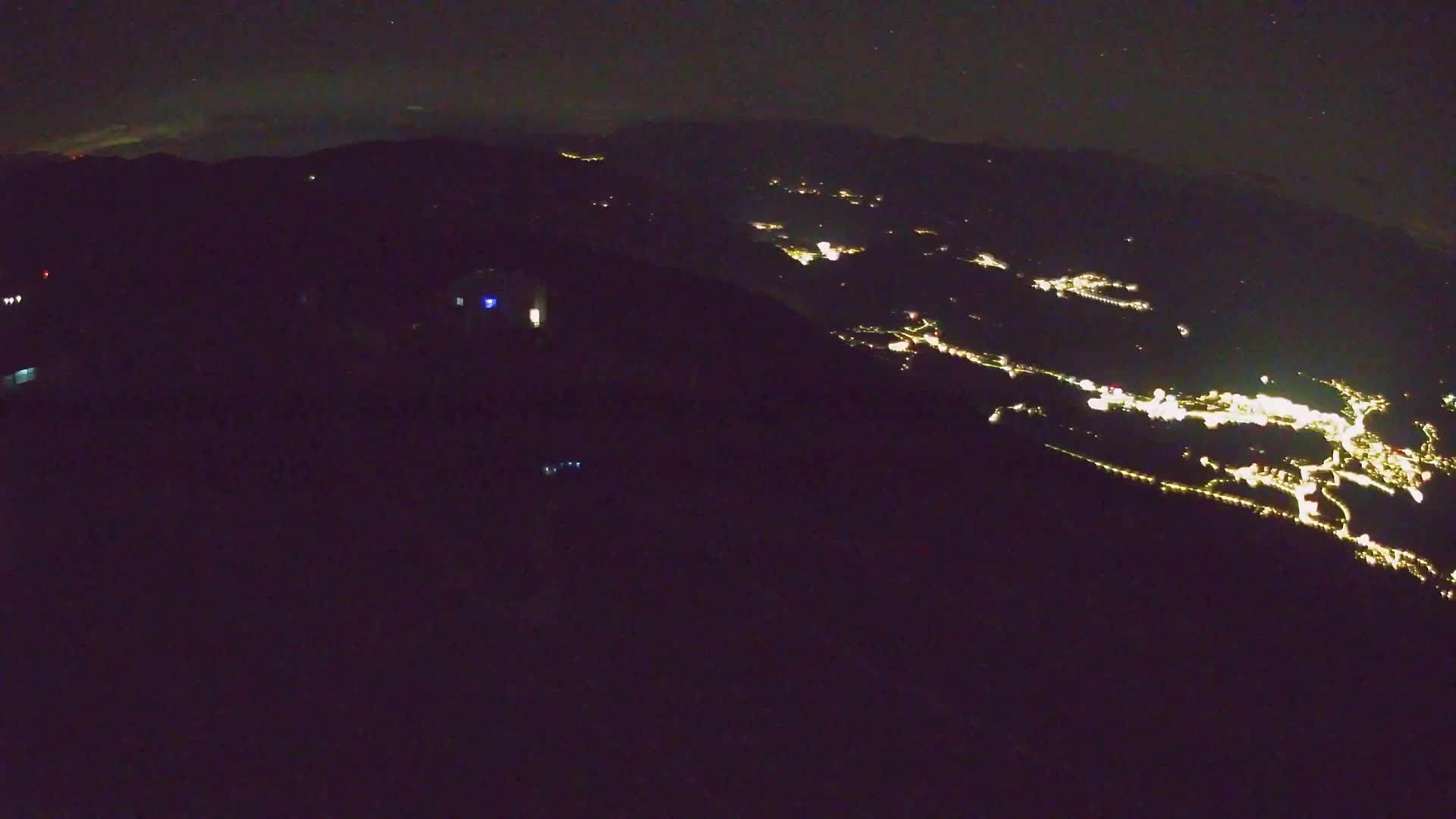 Kronplatz peak Ski resort | view to Bruneck