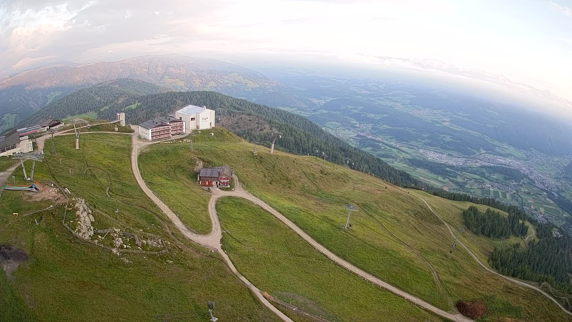 Smučišče Kronplatz – vrh | pogled na Bruneck