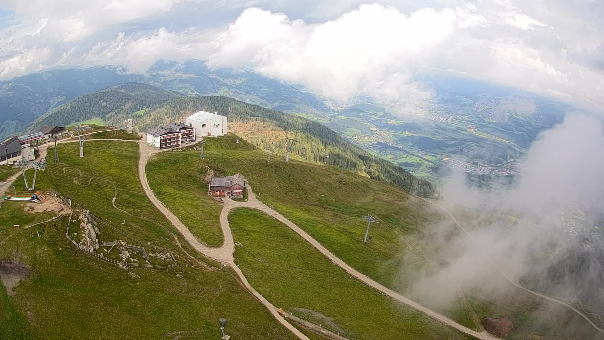 Skigebiet Kronplatz Gipfel | Blick auf Bruneck