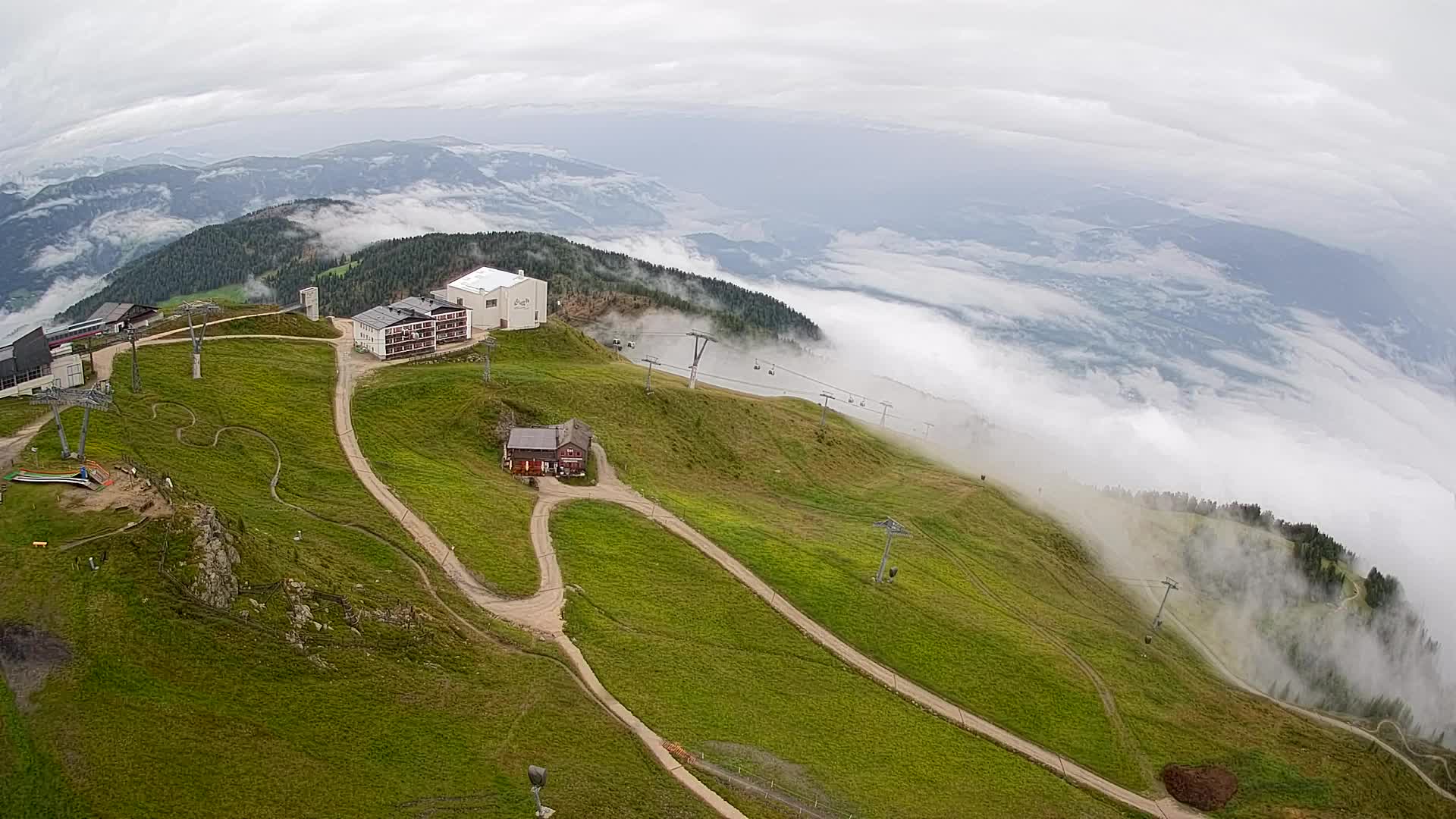 Skigebiet Kronplatz Gipfel | Blick auf Bruneck