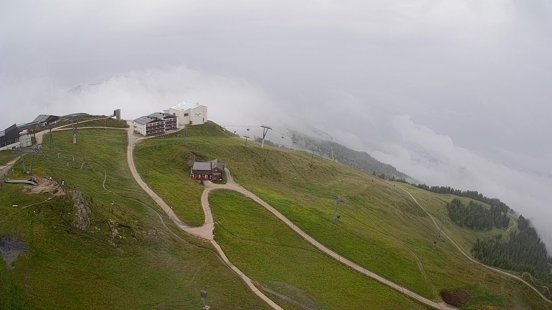 Skigebiet Kronplatz Gipfel | Blick auf Bruneck
