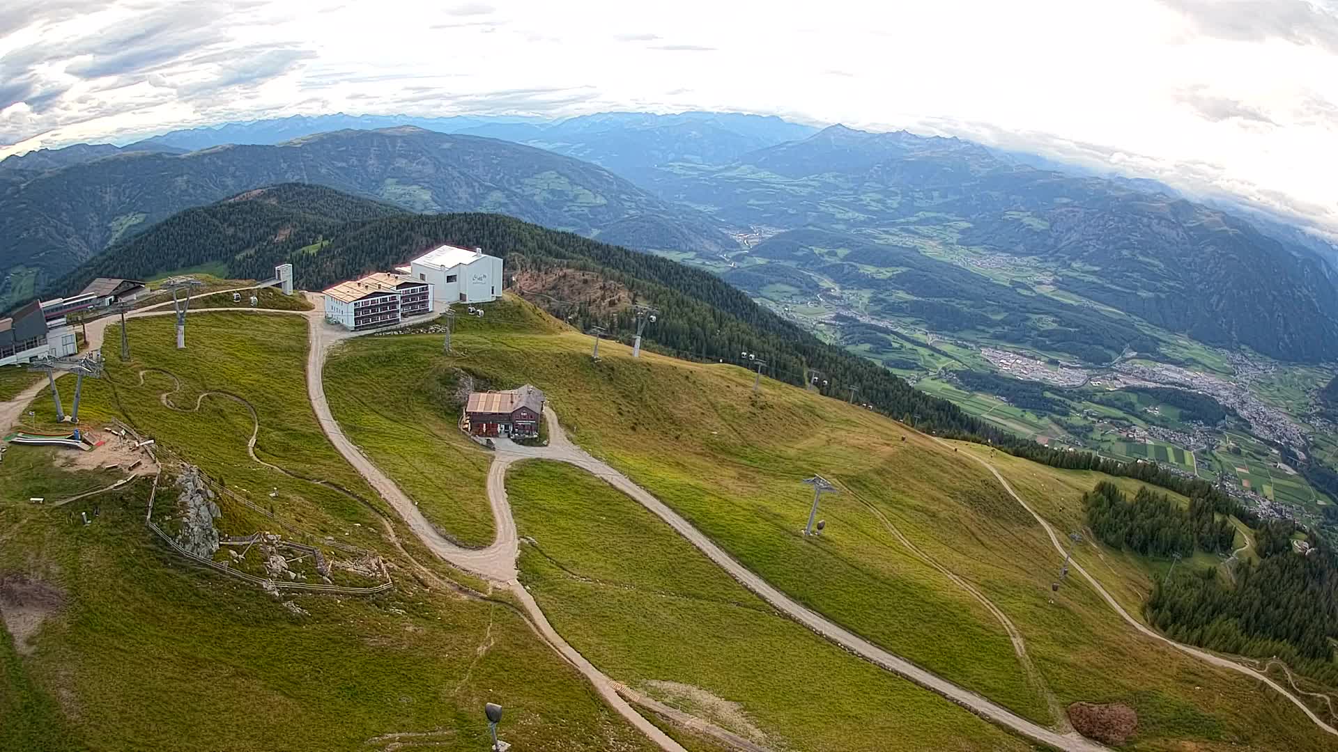 Smučišče Kronplatz – vrh | pogled na Bruneck