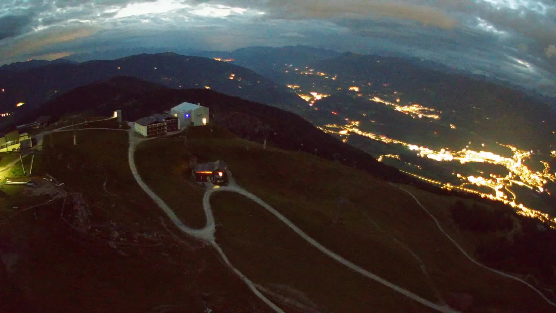 Smučišče Kronplatz – vrh | pogled na Bruneck