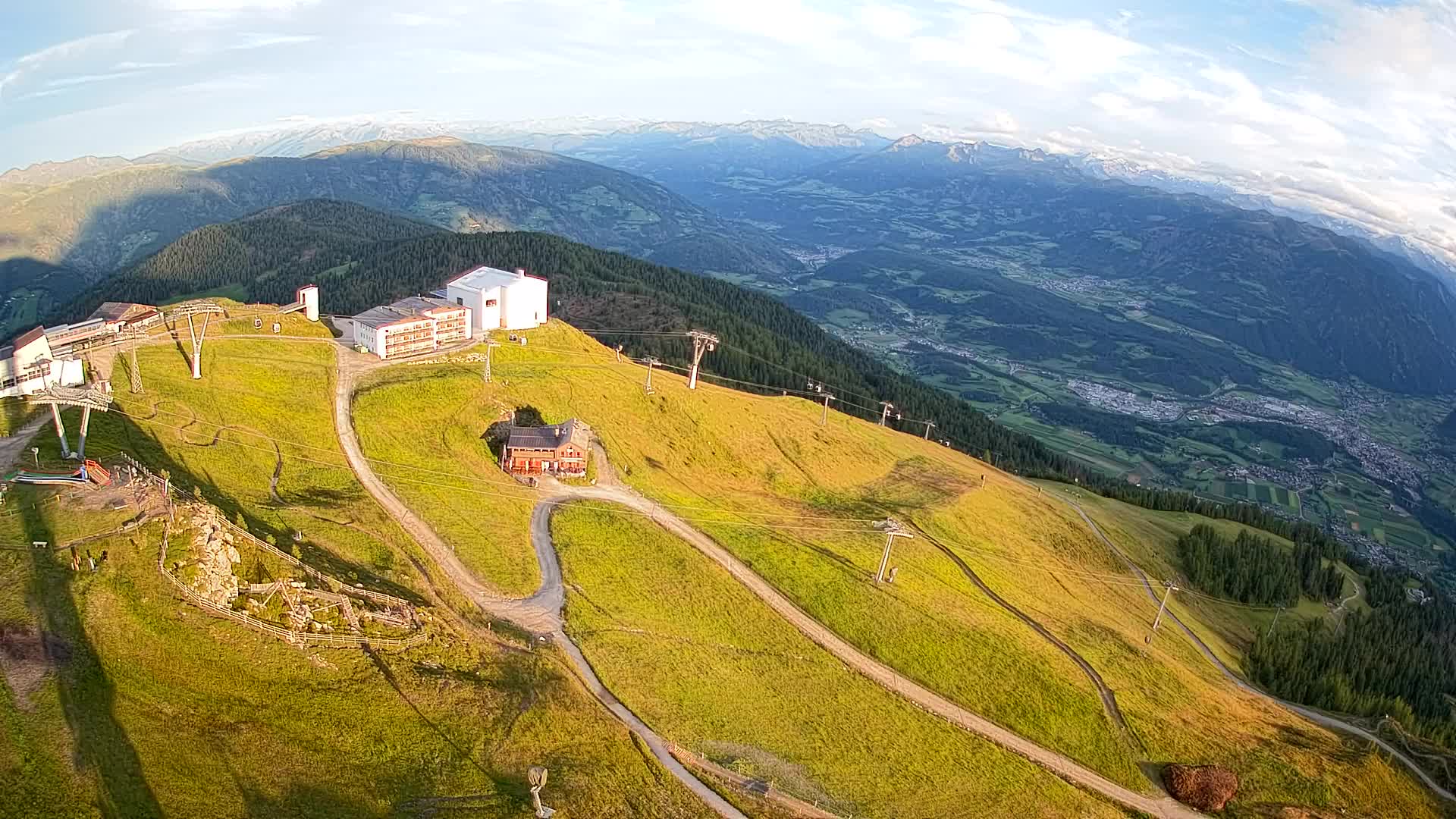Station de ski Kronplatz sommet | vue sur Brunico