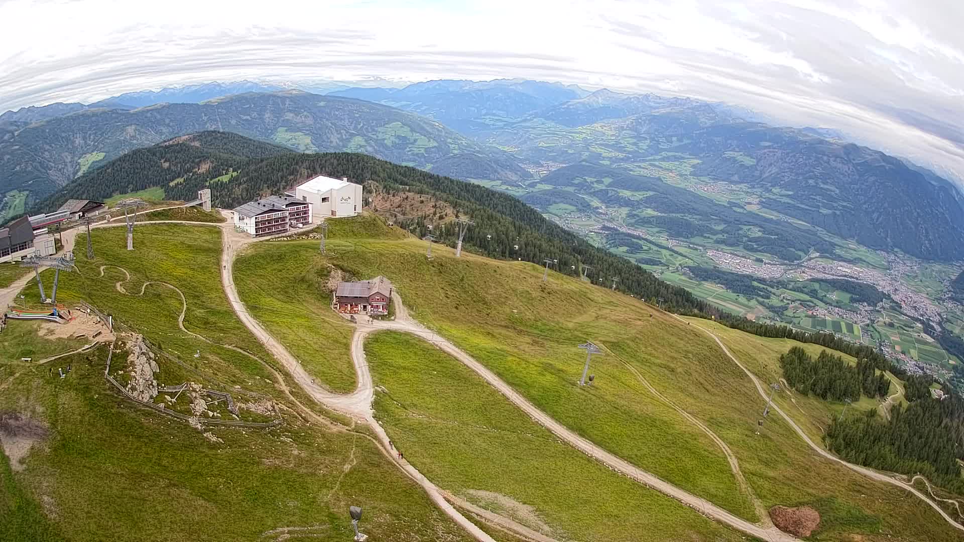 Smučišče Kronplatz – vrh | pogled na Bruneck