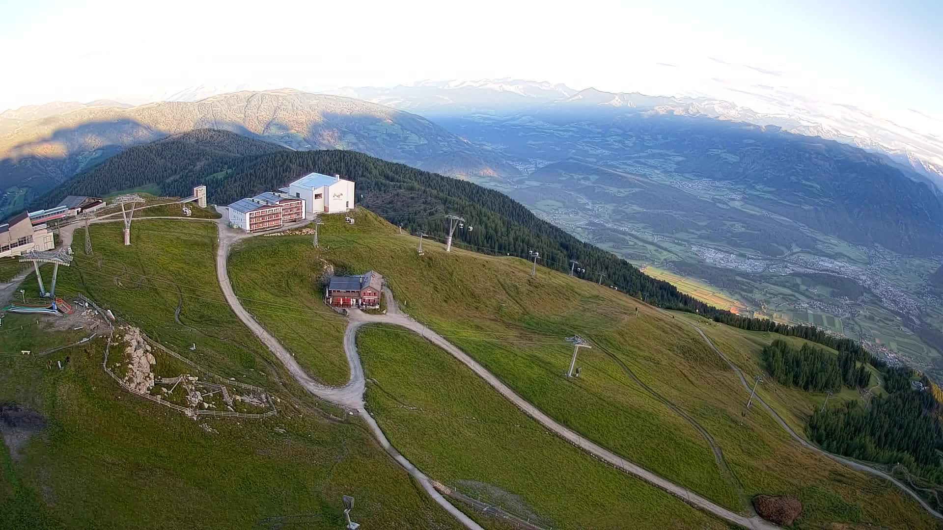 Skigebiet Kronplatz Gipfel | Blick auf Bruneck
