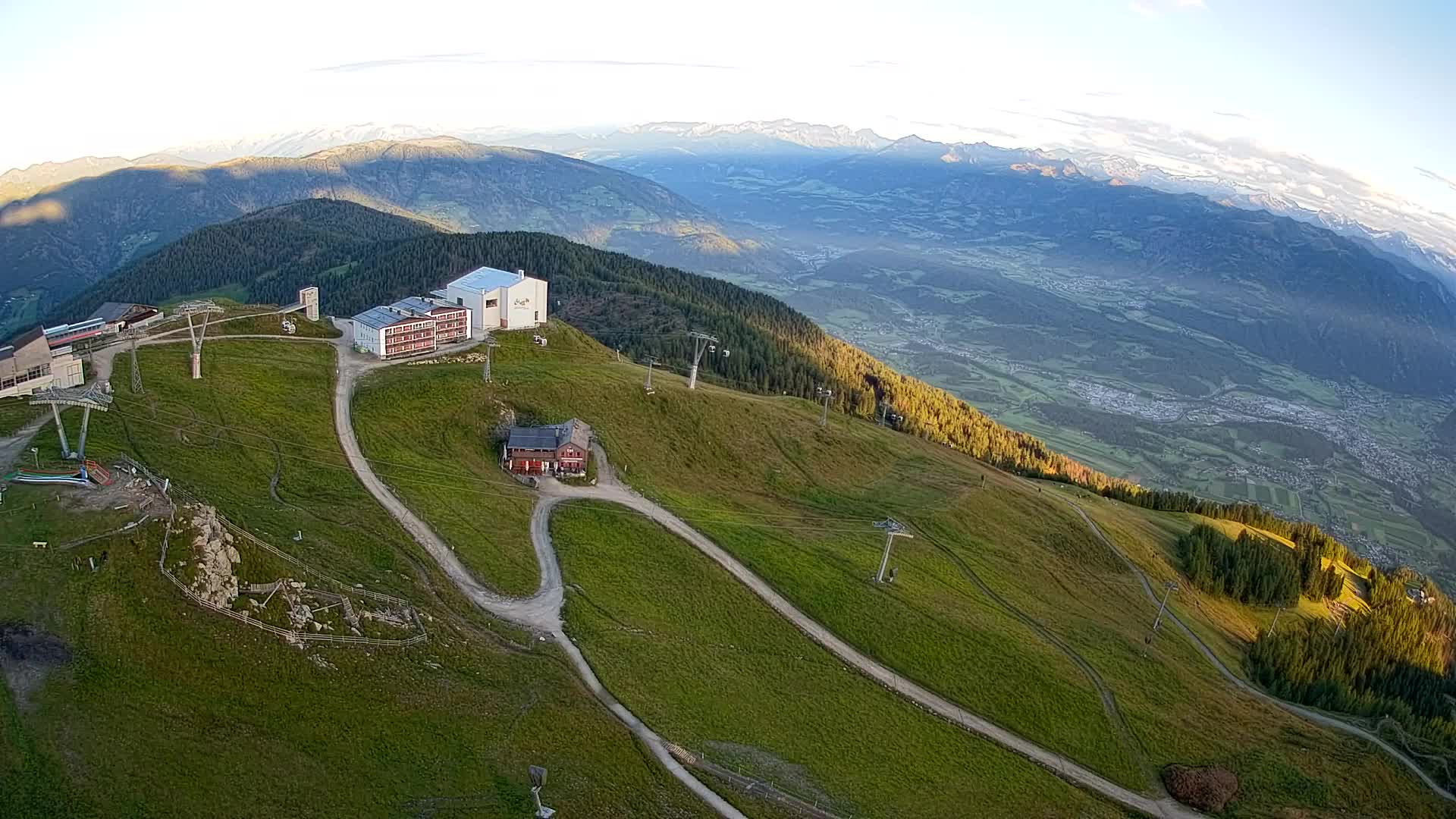 Stazione sciistica di Plan de Corones | vista su Brunico