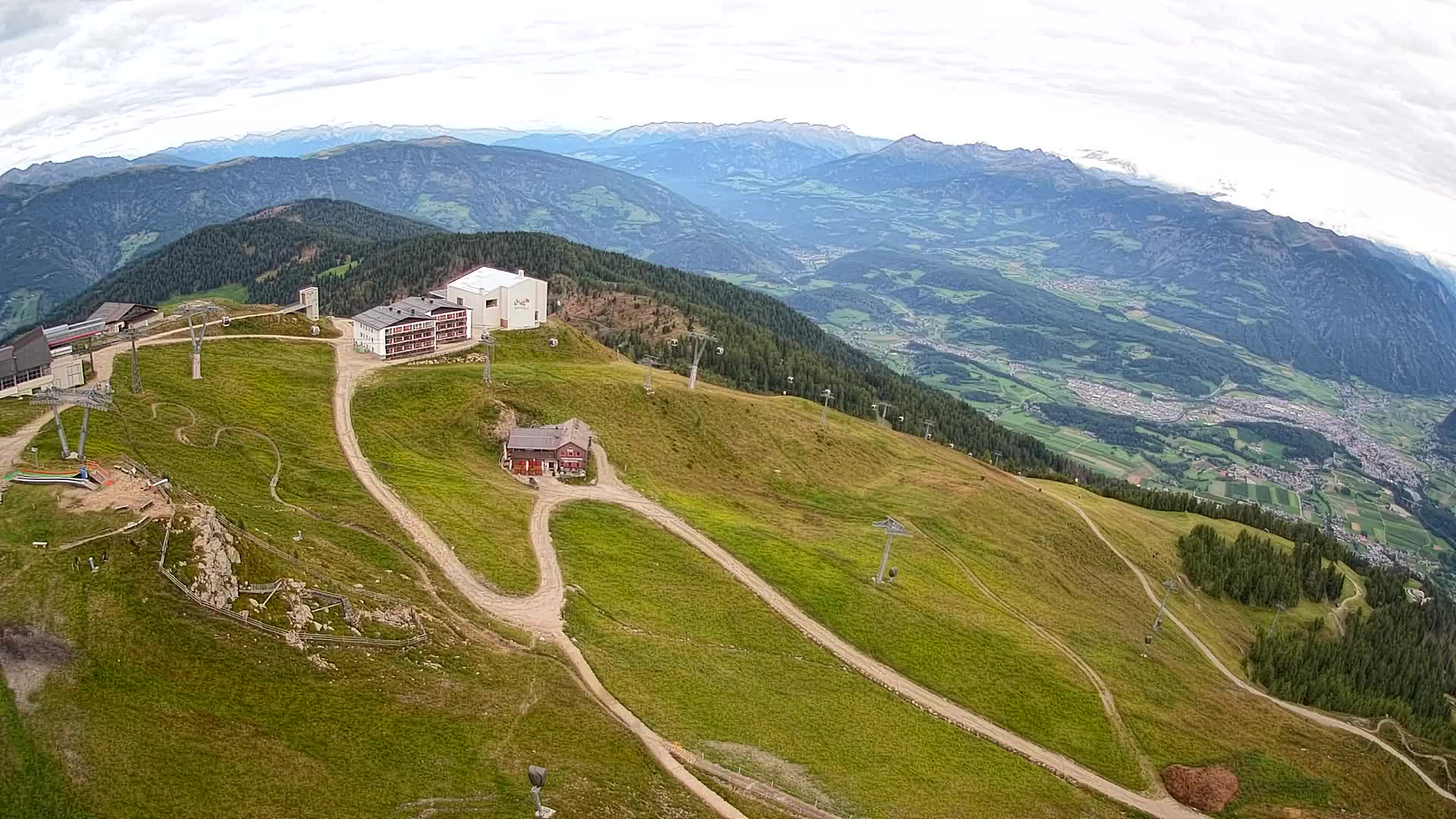 Station de ski Kronplatz sommet | vue sur Brunico
