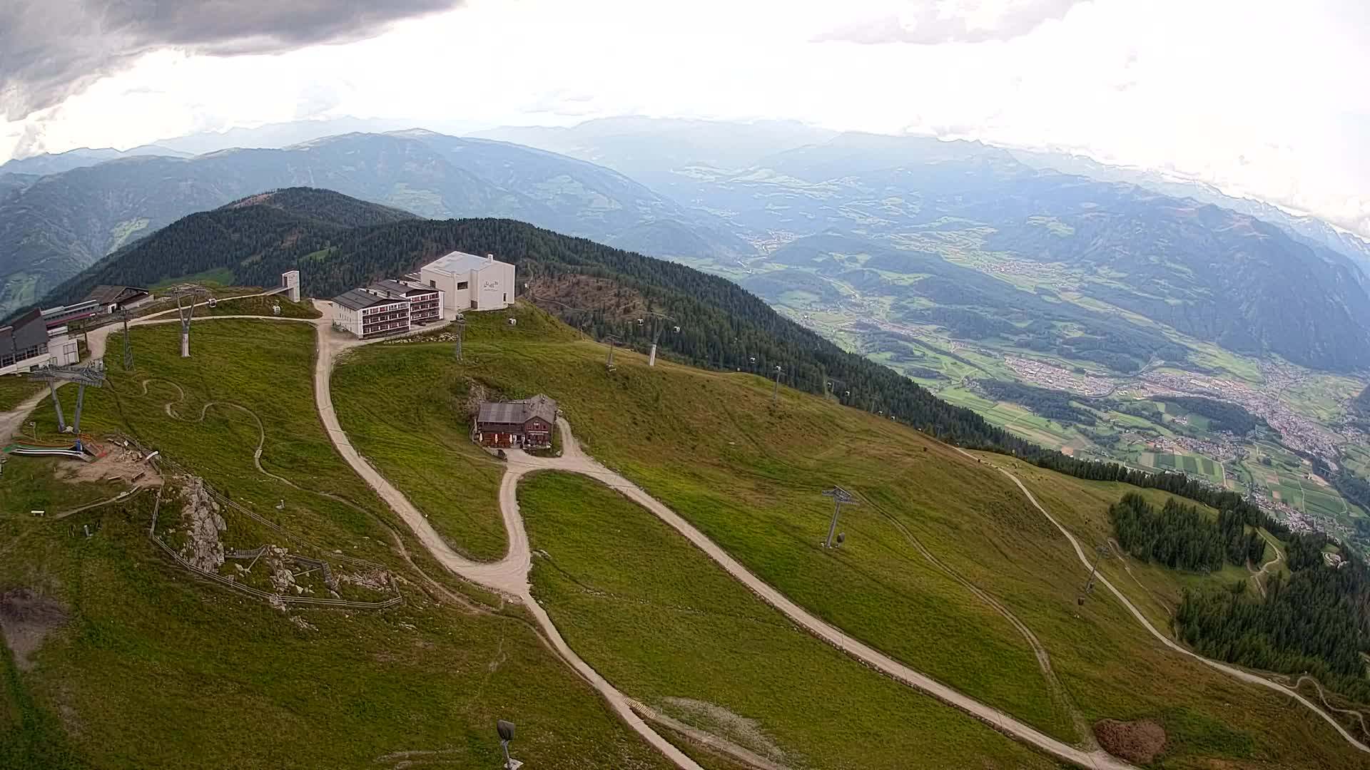 Skigebiet Kronplatz Gipfel | Blick auf Bruneck