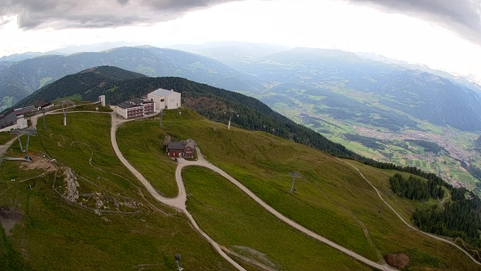 Skigebiet Kronplatz Gipfel | Blick auf Bruneck