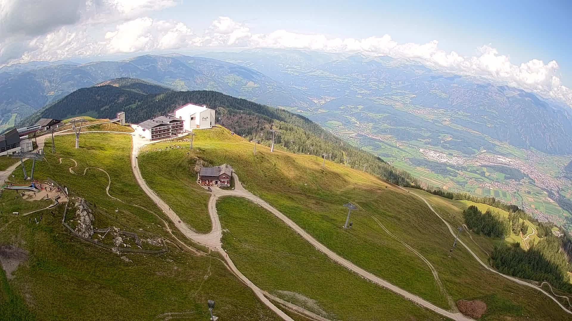 Station de ski Kronplatz sommet | vue sur Brunico