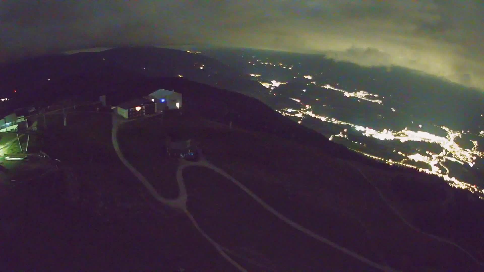 Kronplatz peak Ski resort | view to Bruneck