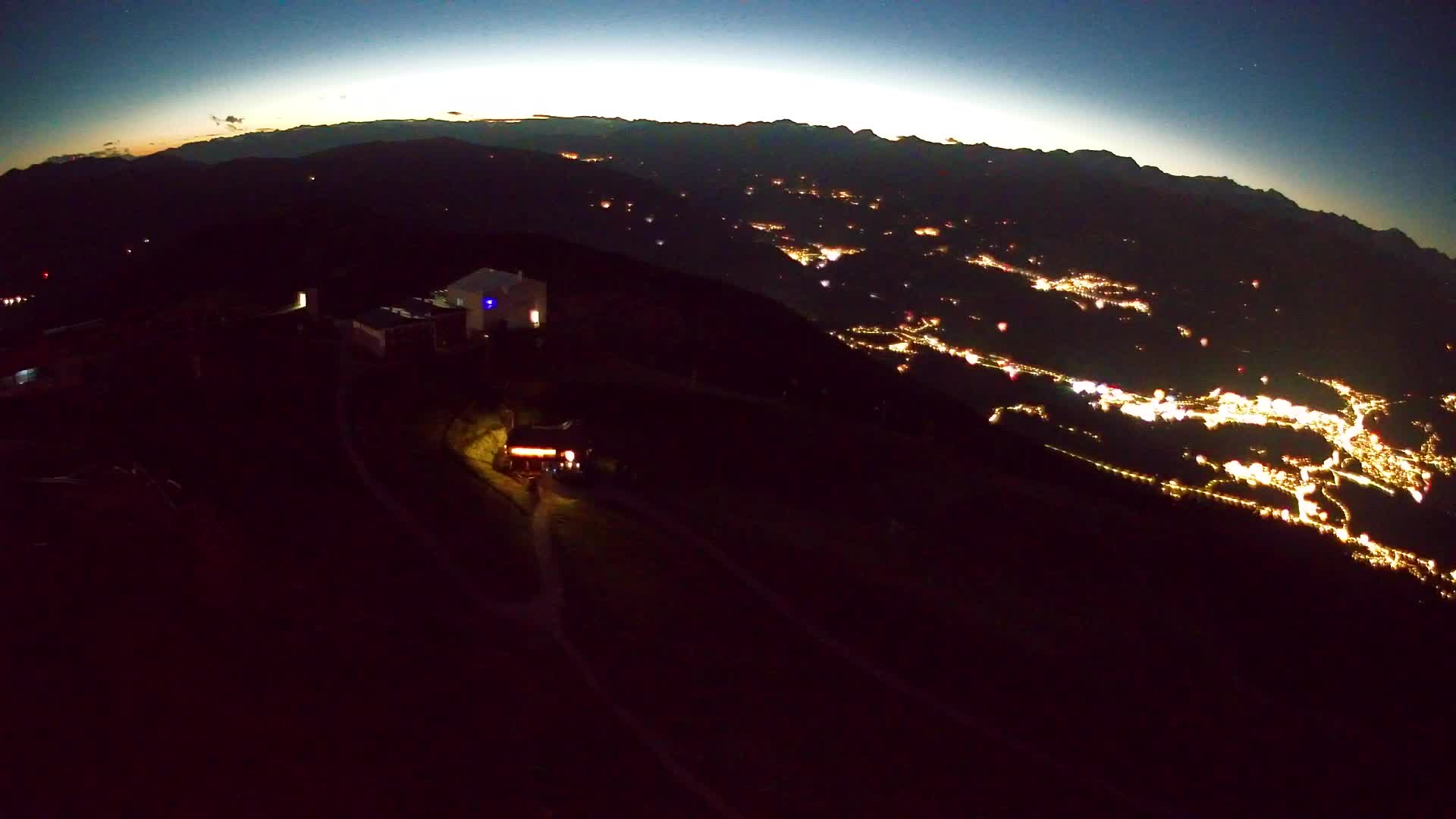 Skigebiet Kronplatz Gipfel | Blick auf Bruneck
