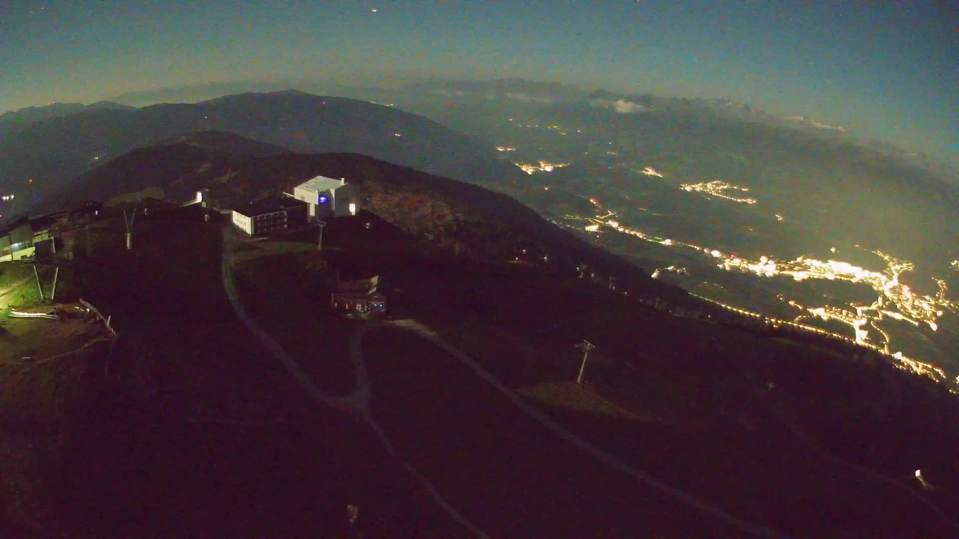 Skigebiet Kronplatz Gipfel | Blick auf Bruneck