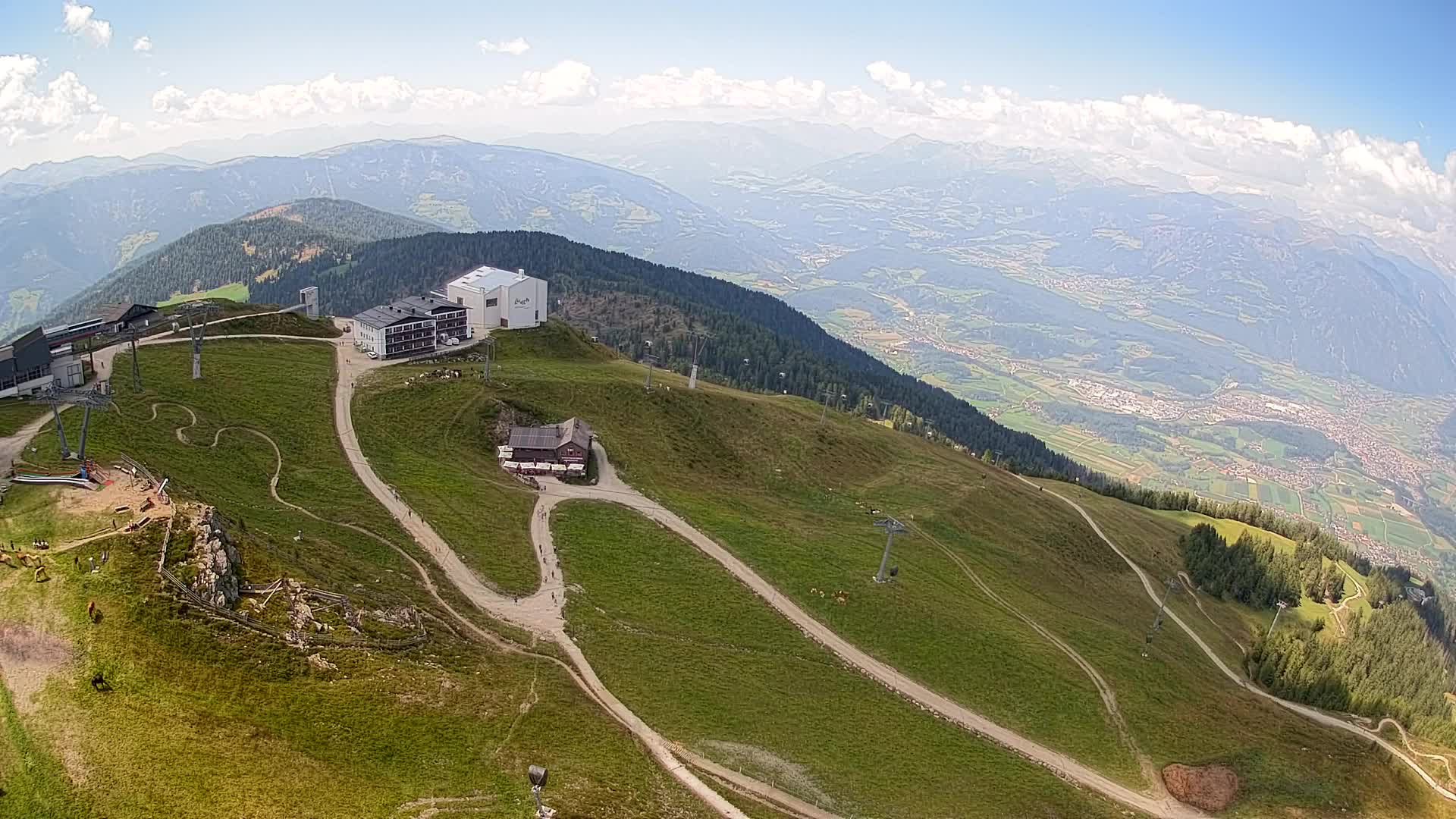 Stazione sciistica di Plan de Corones | vista su Brunico