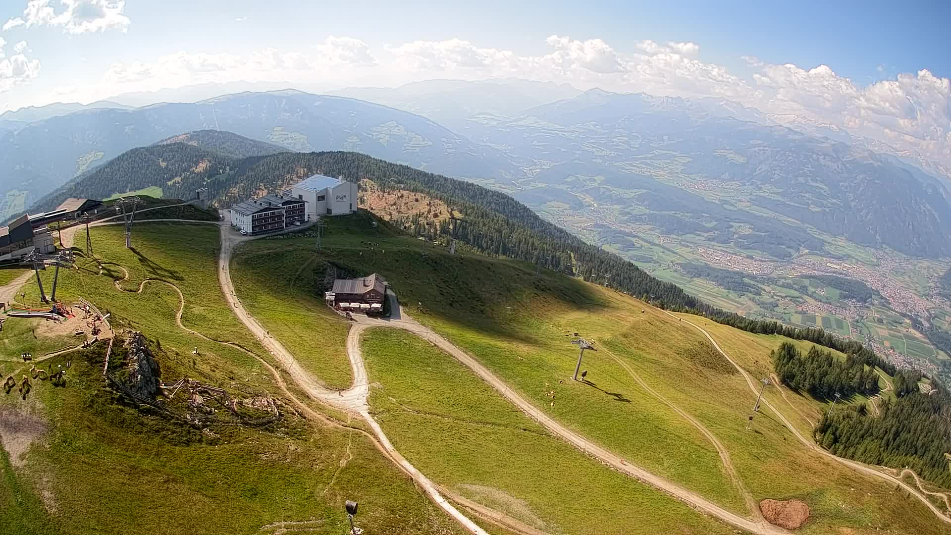 Stazione sciistica di Plan de Corones | vista su Brunico