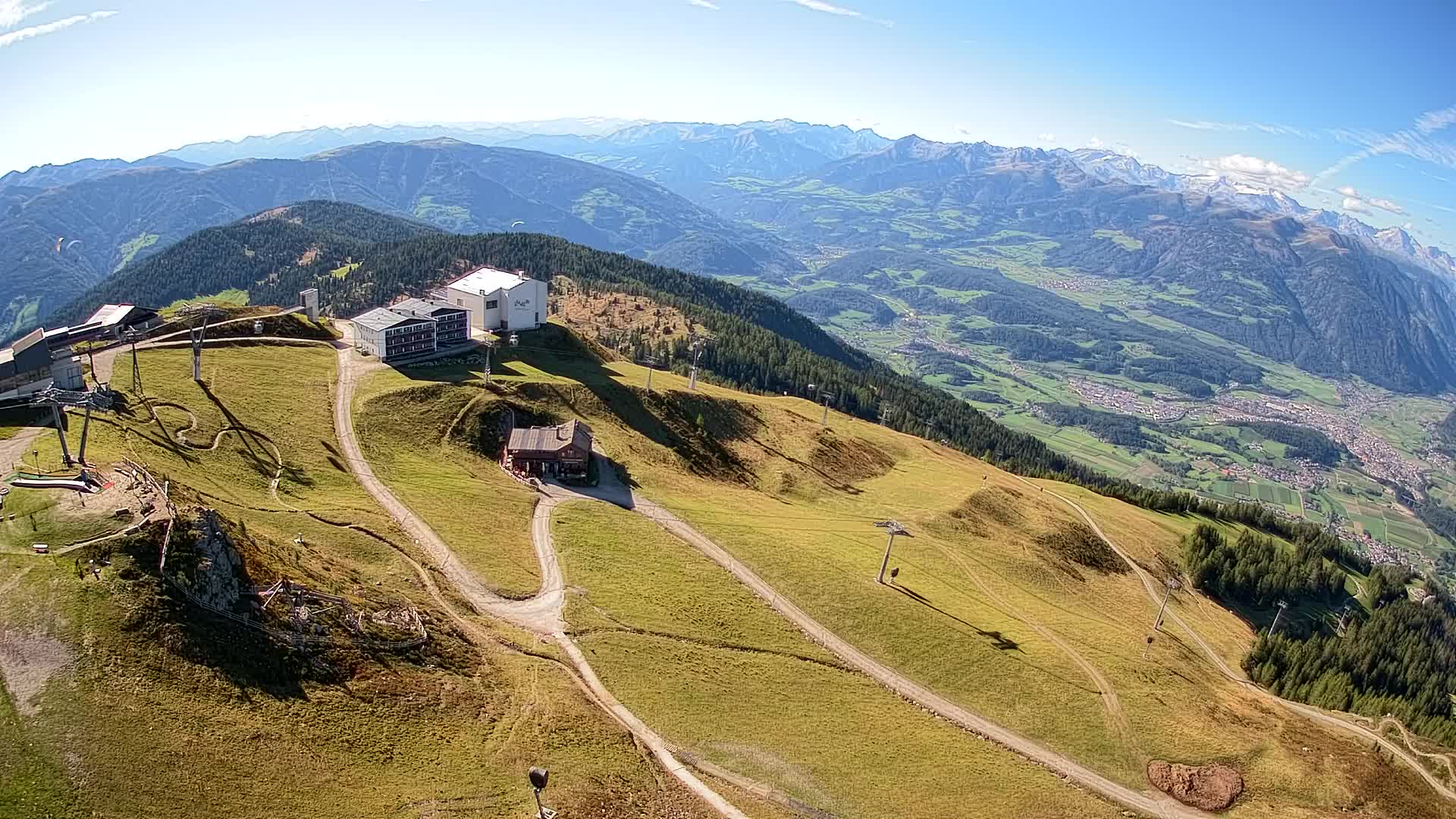 Cima estación de esquí Kronplatz | vista hacia Brunico