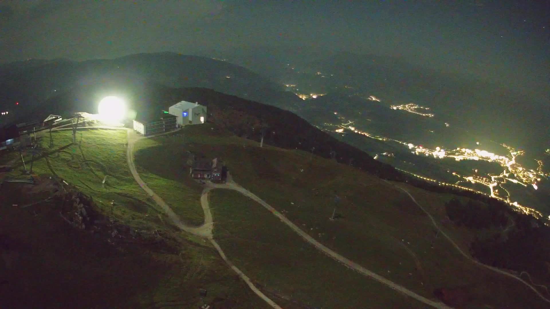 Skigebiet Kronplatz Gipfel | Blick auf Bruneck