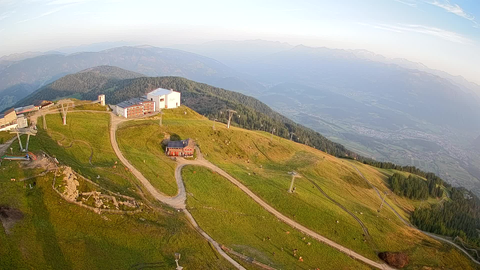 Station de ski Kronplatz sommet | vue sur Brunico