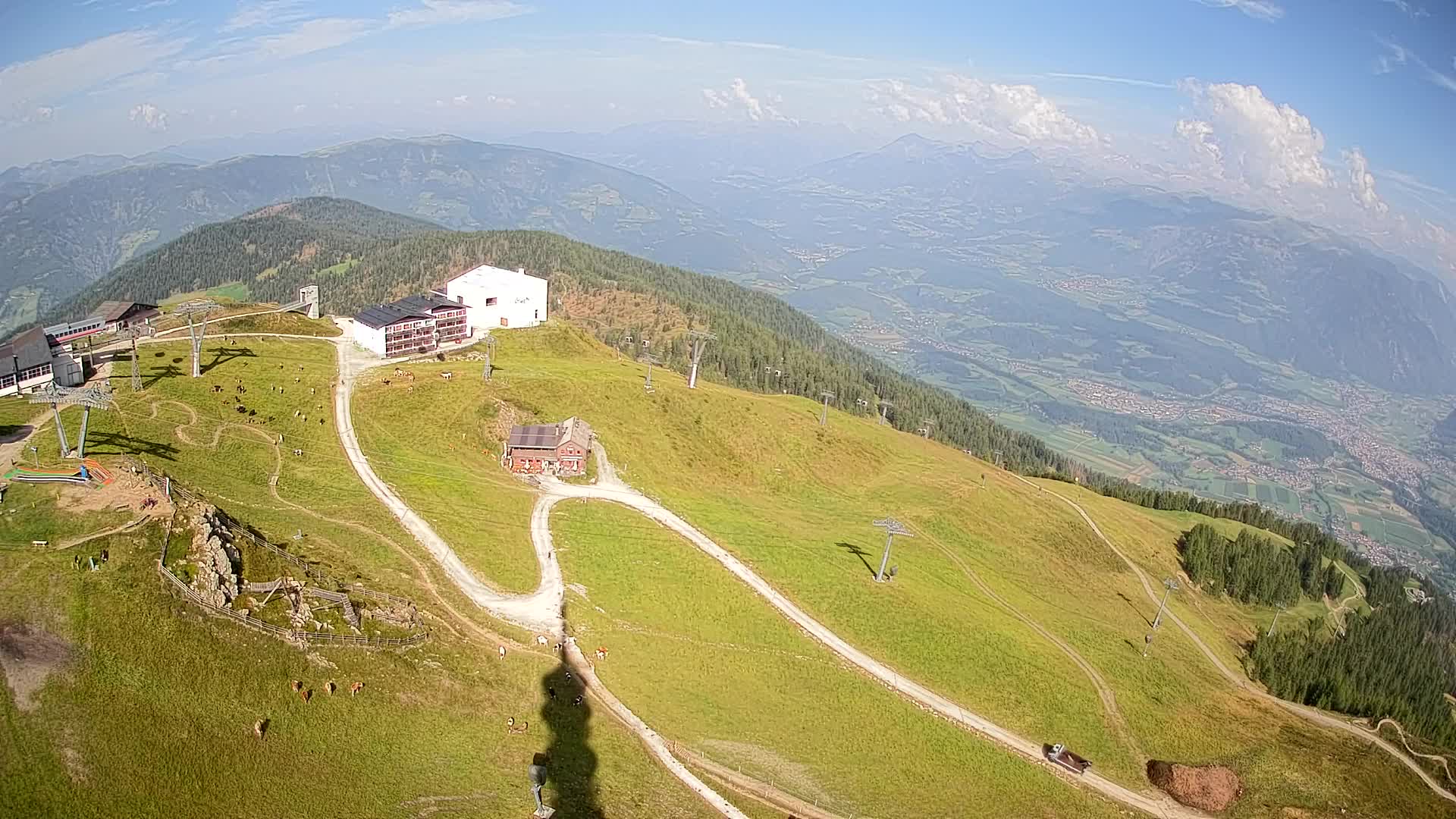 Cima estación de esquí Kronplatz | vista hacia Brunico