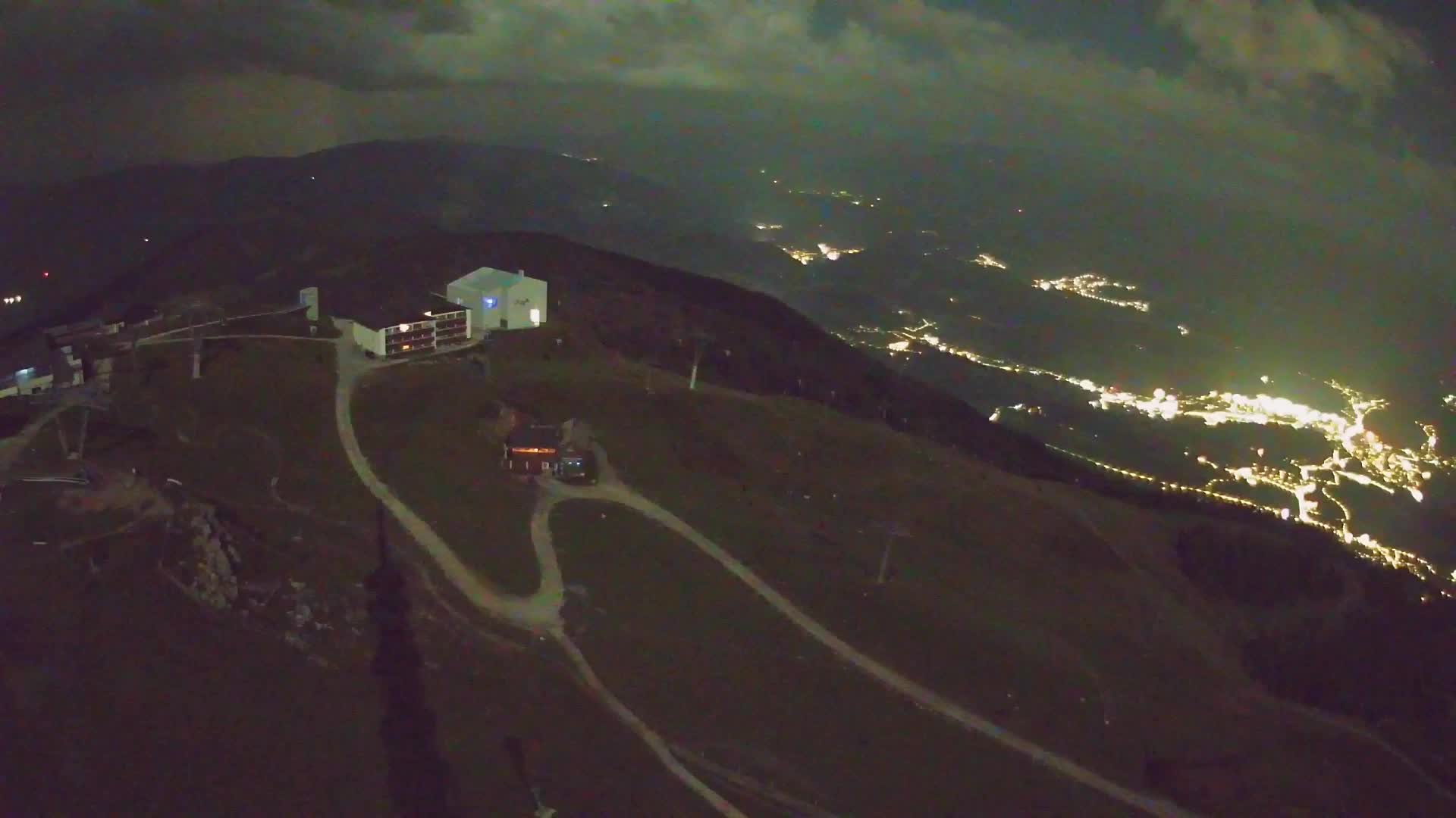 Skigebiet Kronplatz Gipfel | Blick auf Bruneck