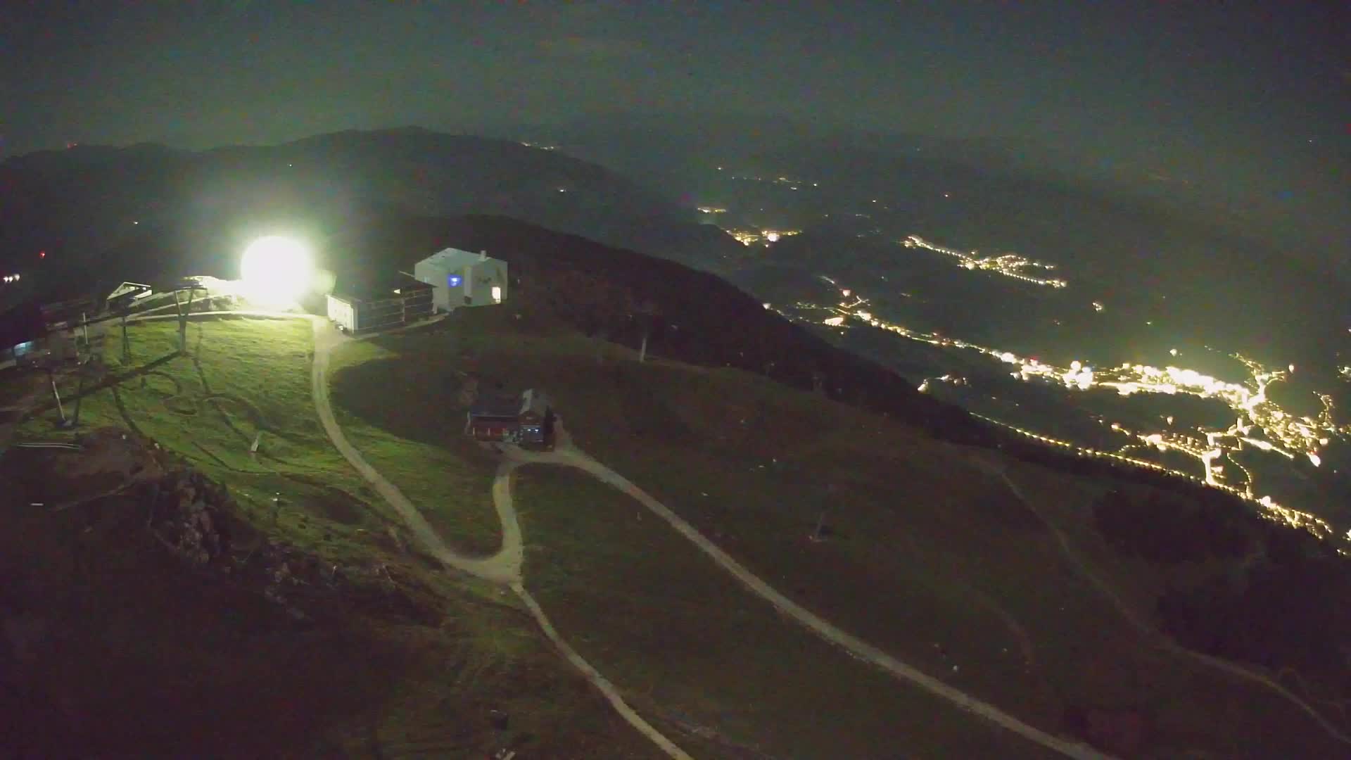 Kronplatz peak Ski resort | view to Bruneck