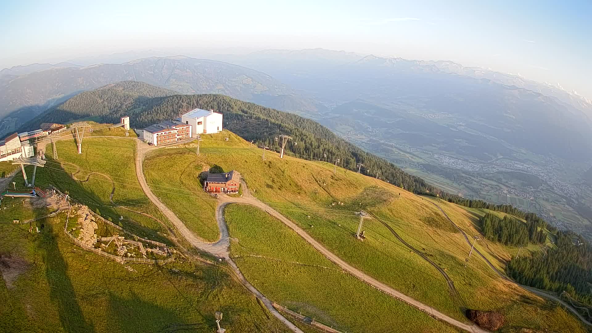 Station de ski Kronplatz sommet | vue sur Brunico