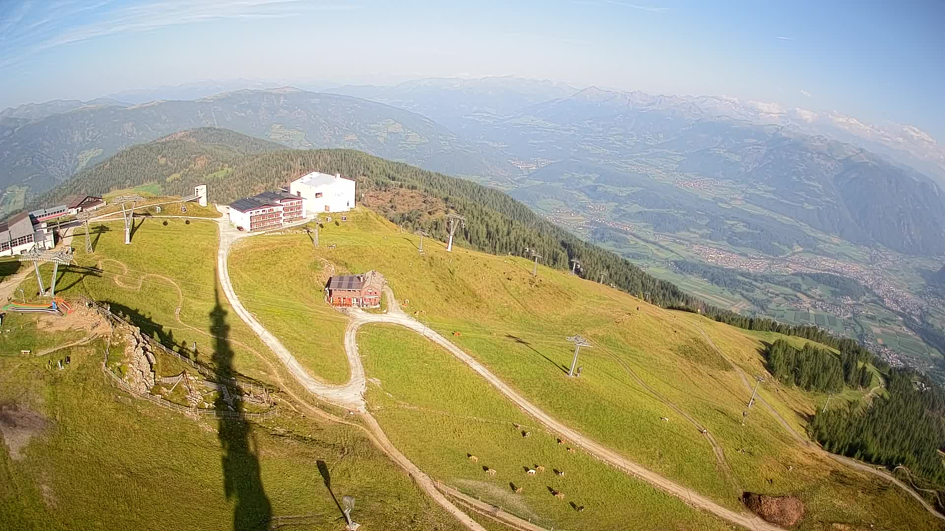 Cima estación de esquí Kronplatz | vista hacia Brunico