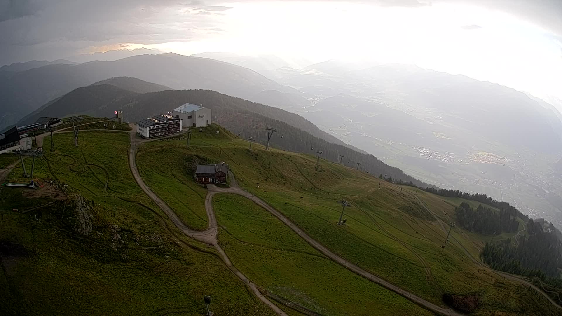 Skigebiet Kronplatz Gipfel | Blick auf Bruneck