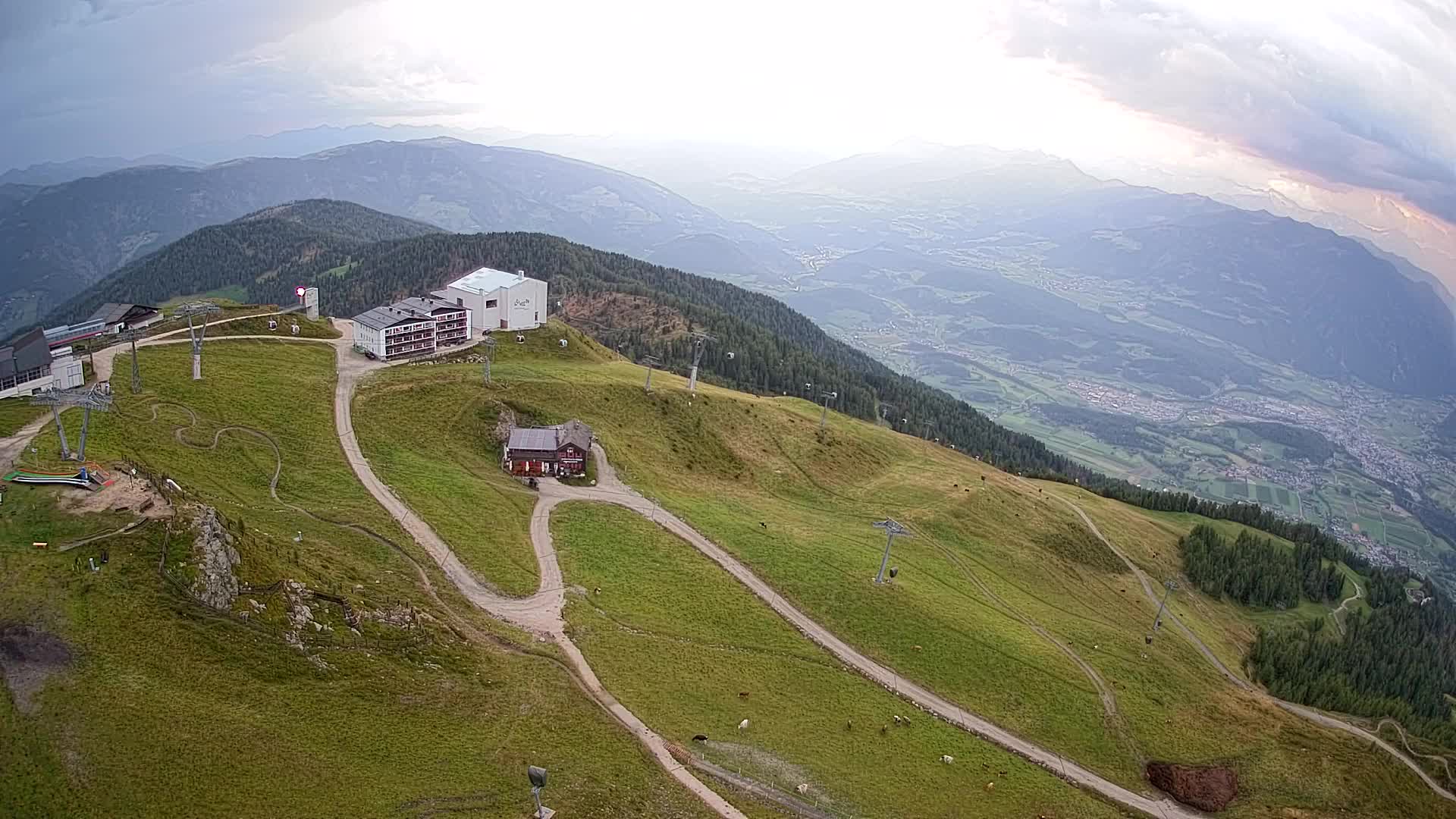 Smučišče Kronplatz – vrh | pogled na Bruneck