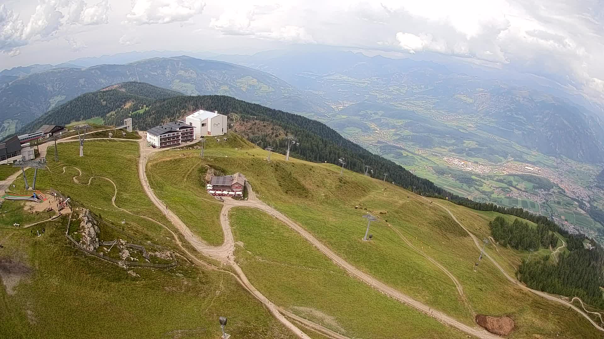 Skigebiet Kronplatz Gipfel | Blick auf Bruneck