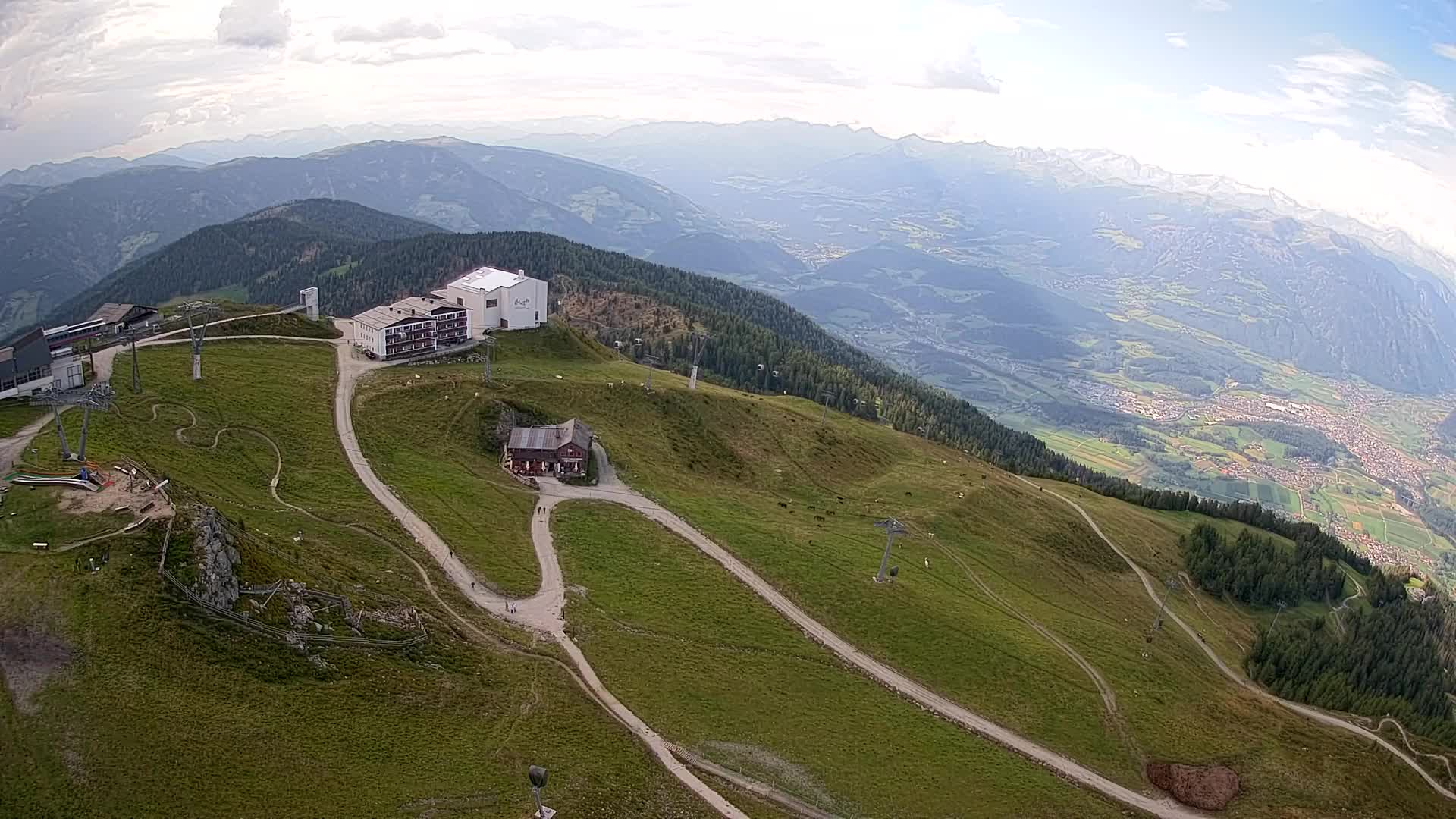 Stazione sciistica di Plan de Corones | vista su Brunico