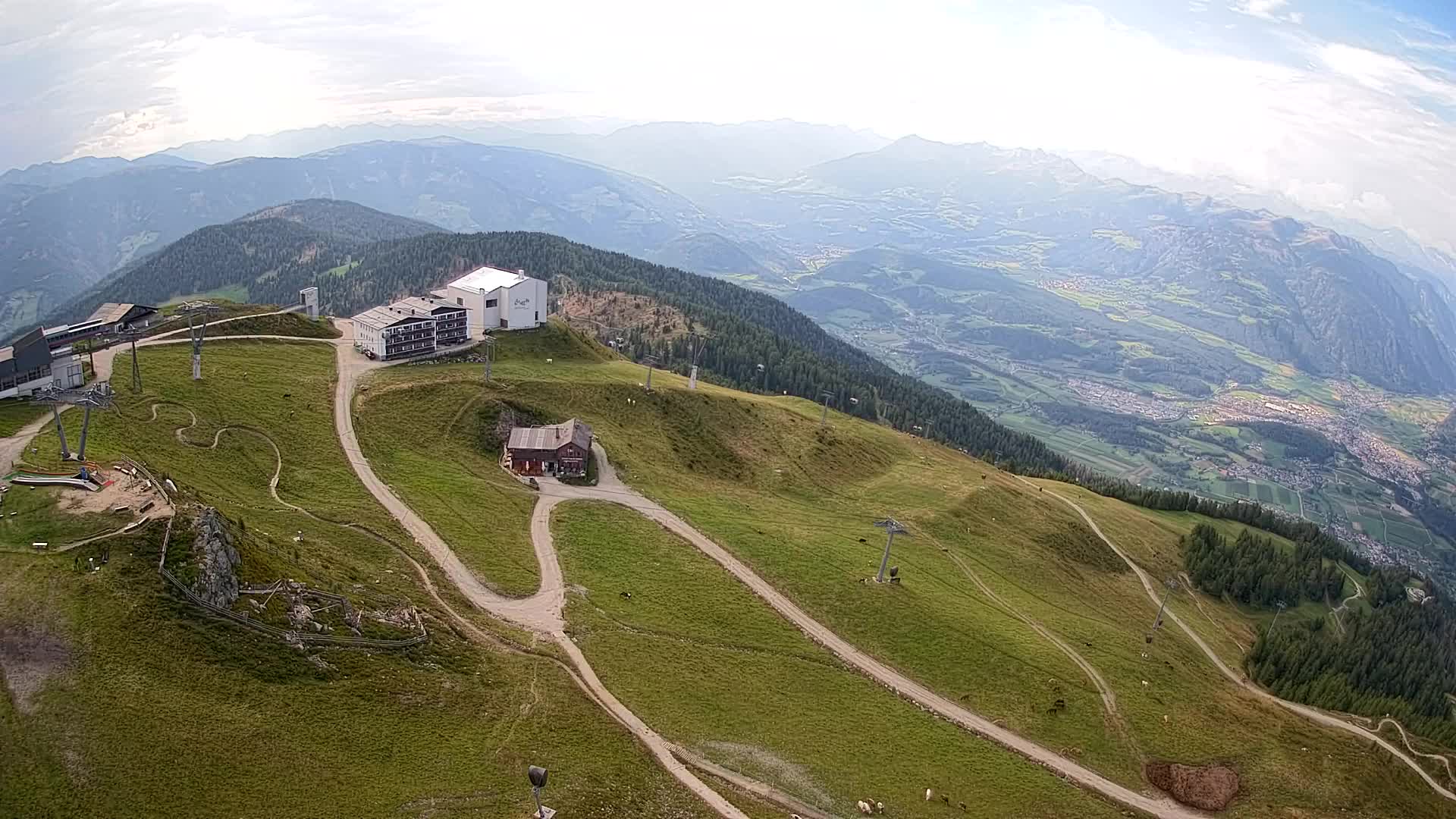 Skigebiet Kronplatz Gipfel | Blick auf Bruneck