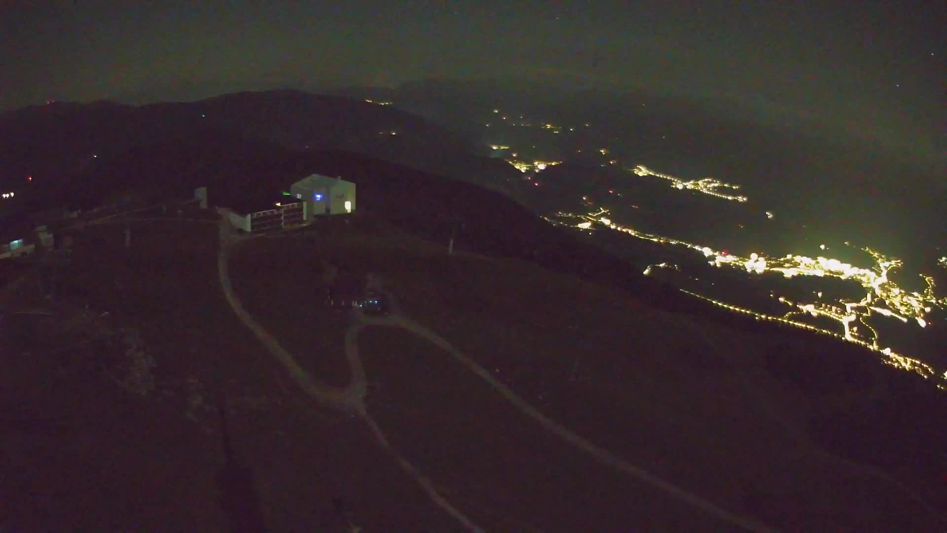 Kronplatz peak Ski resort | view to Bruneck