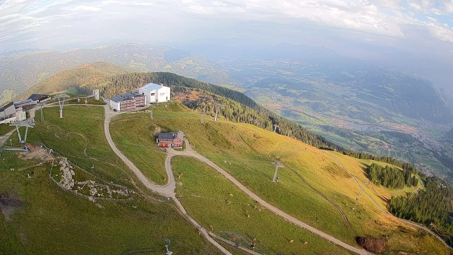 Station de ski Kronplatz sommet | vue sur Brunico
