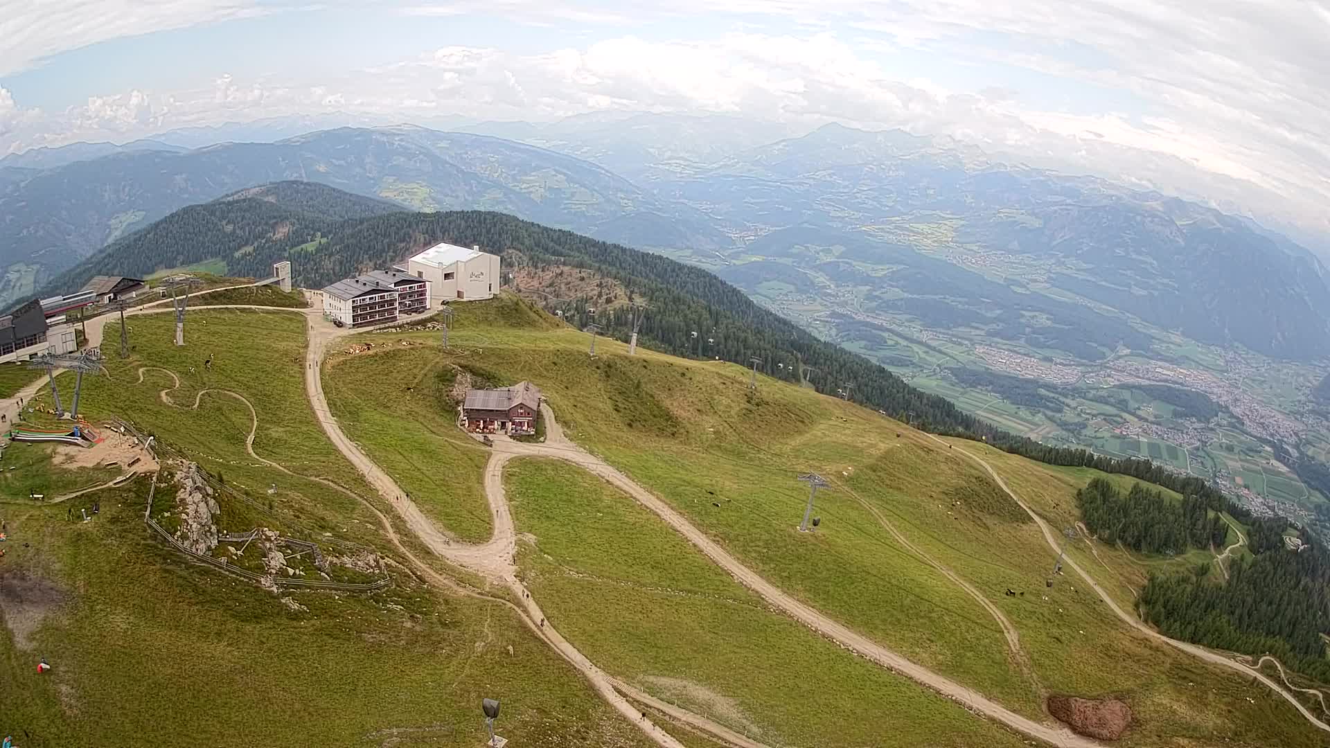 Station de ski Kronplatz sommet | vue sur Brunico