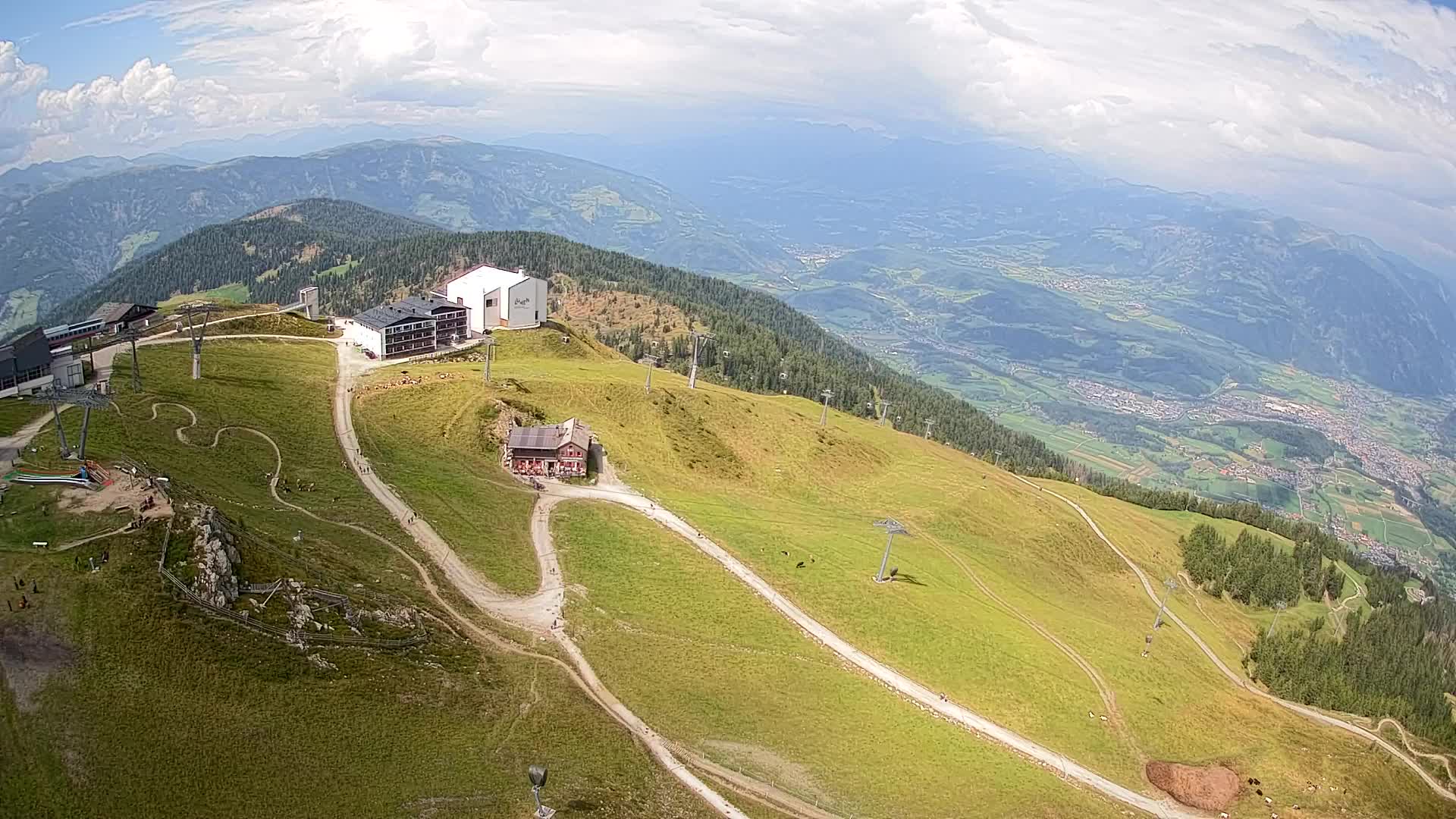 Stazione sciistica di Plan de Corones | vista su Brunico