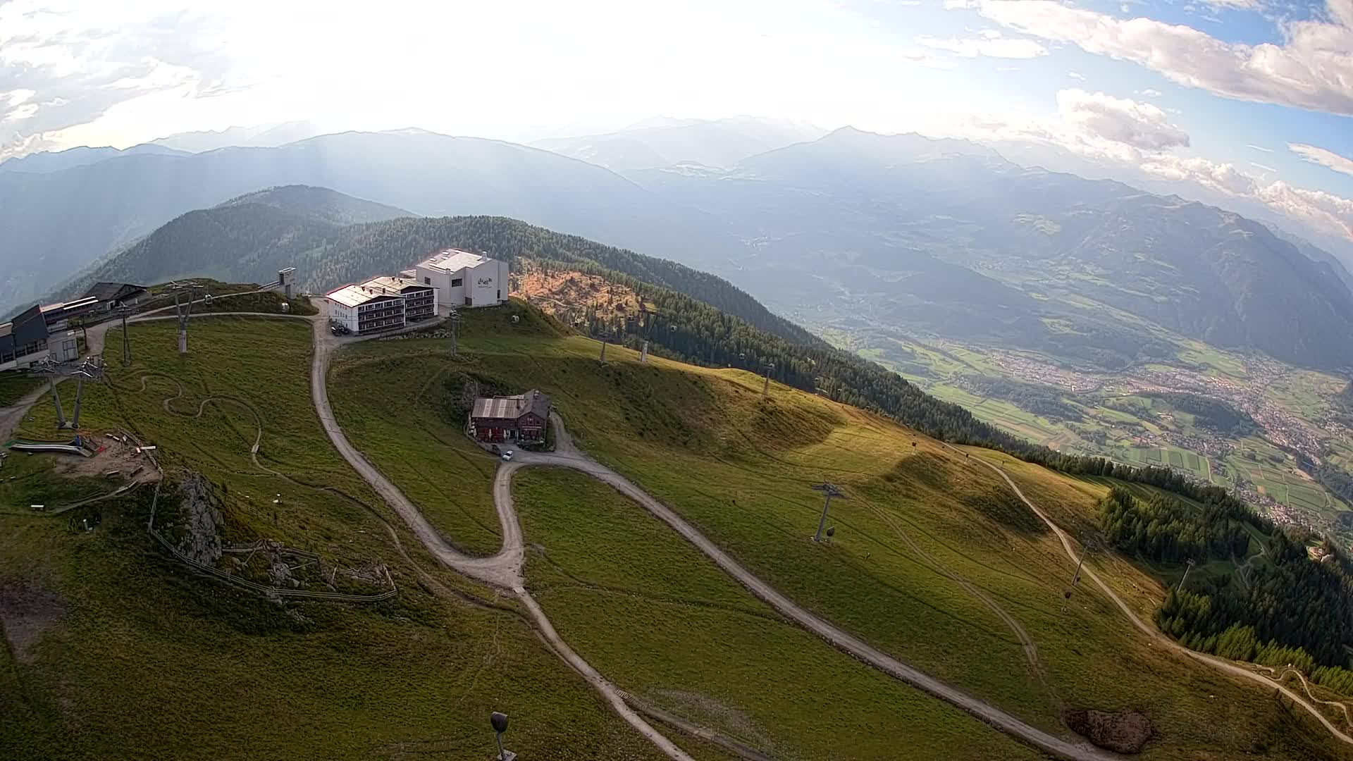 Stazione sciistica di Plan de Corones | vista su Brunico