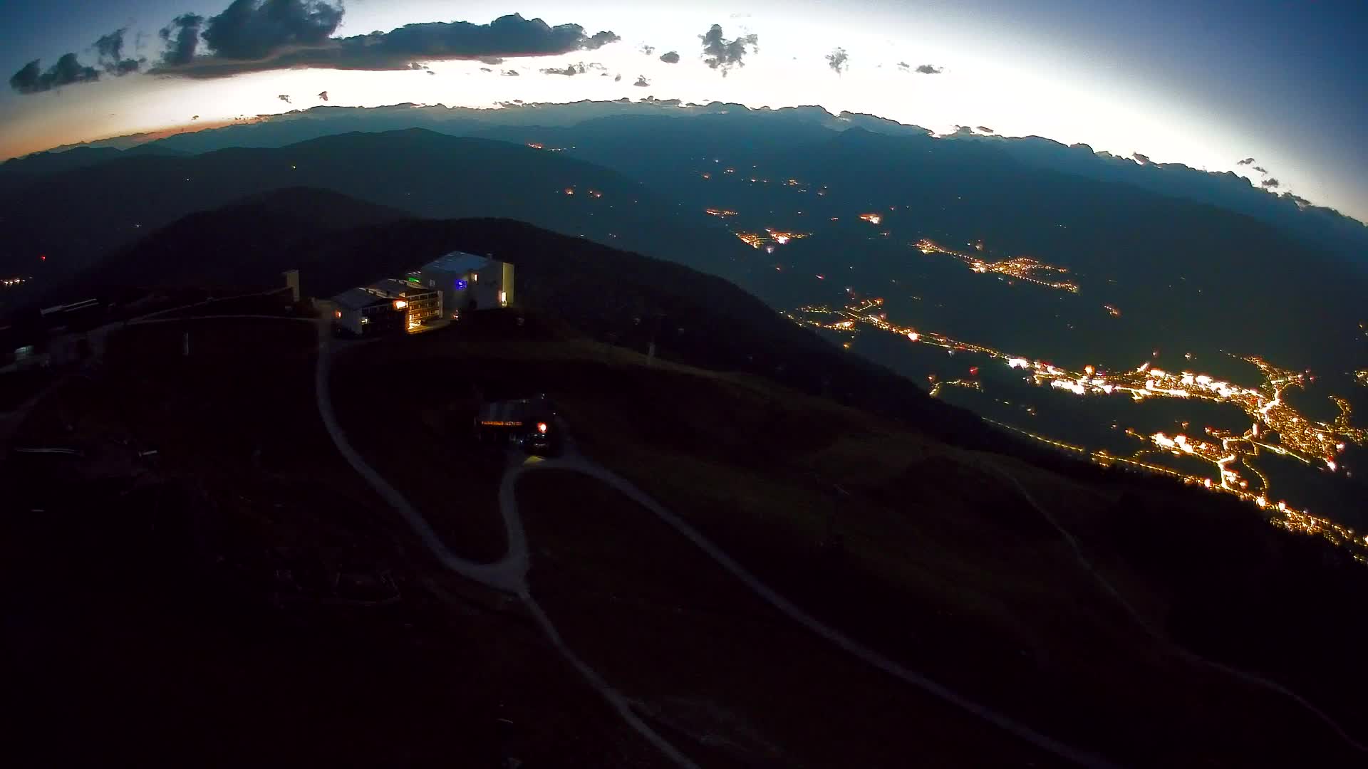 Station de ski Kronplatz sommet | vue sur Brunico
