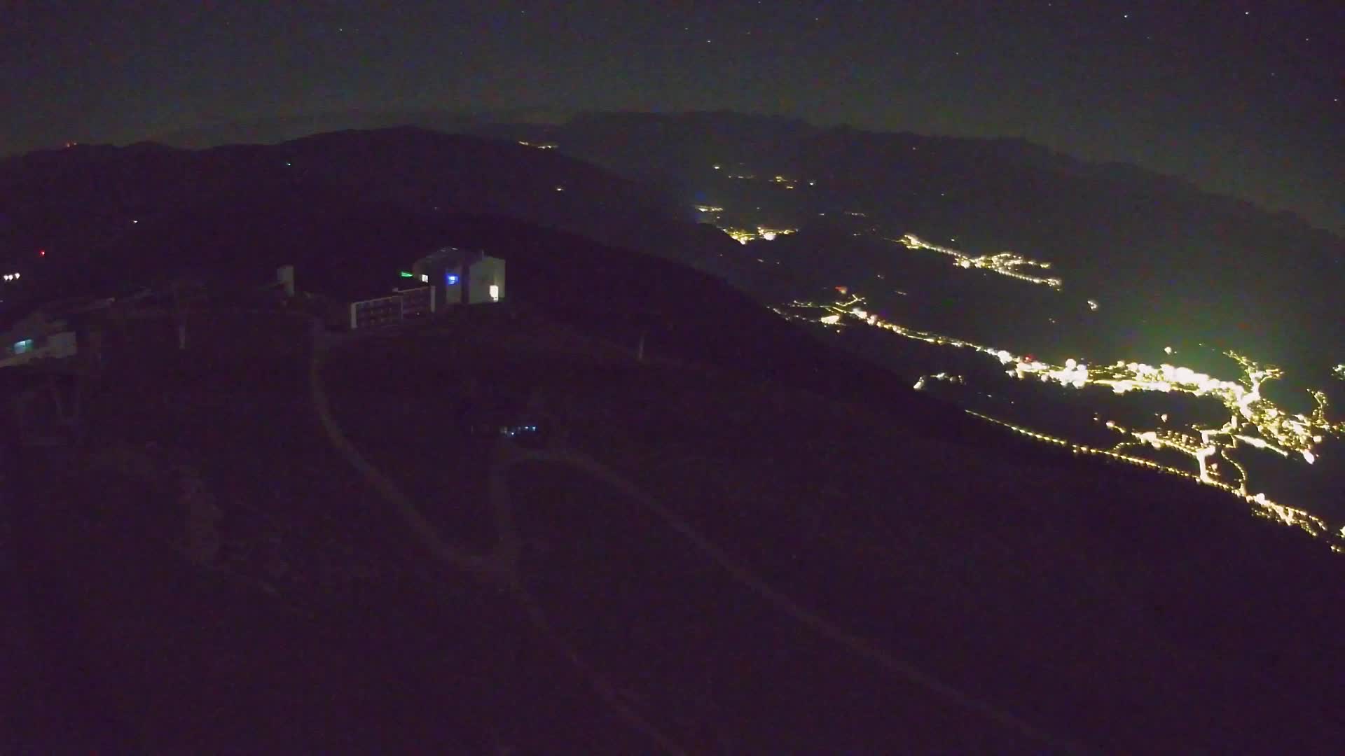 Kronplatz peak Ski resort | view to Bruneck
