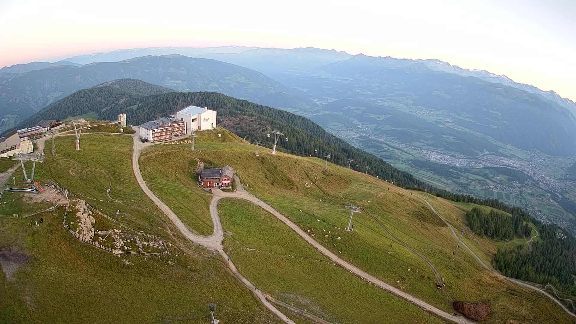 Stazione sciistica di Plan de Corones | vista su Brunico
