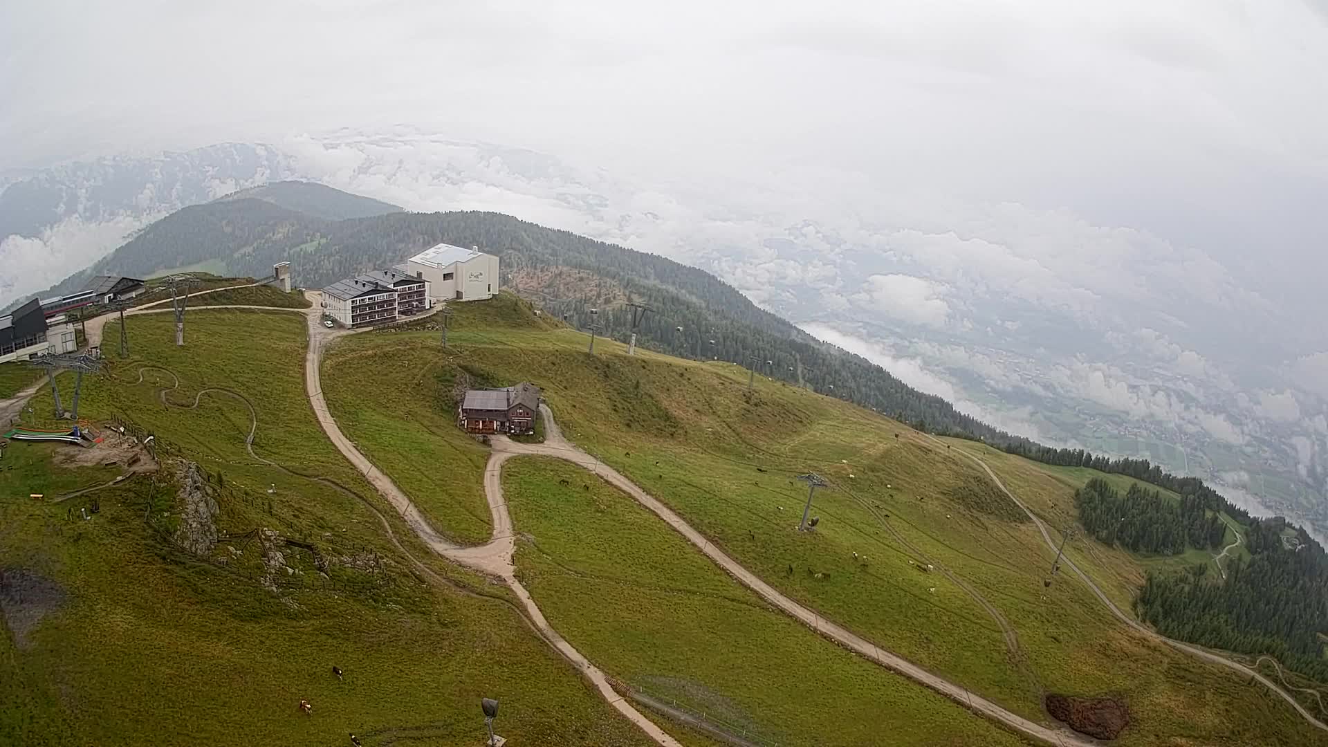 Stazione sciistica di Plan de Corones | vista su Brunico