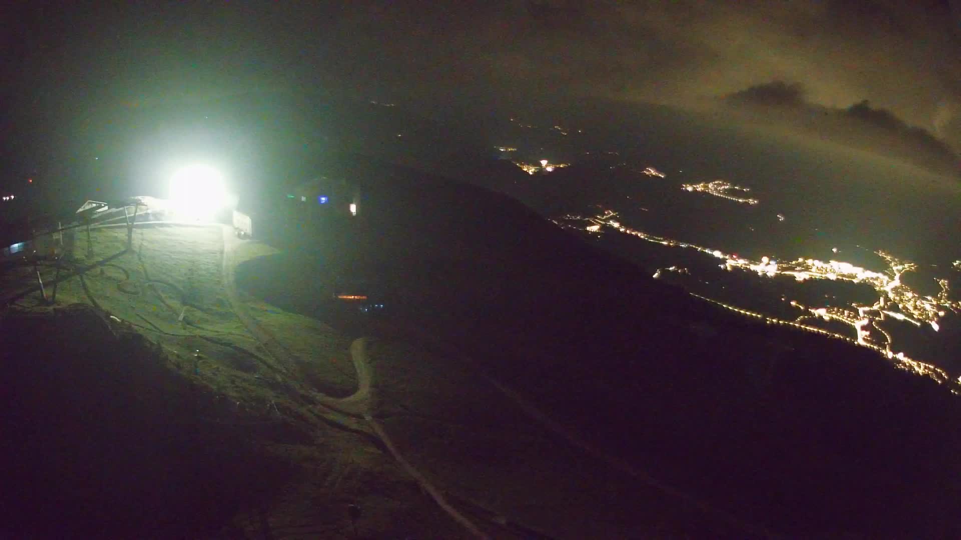 Skigebiet Kronplatz Gipfel | Blick auf Bruneck