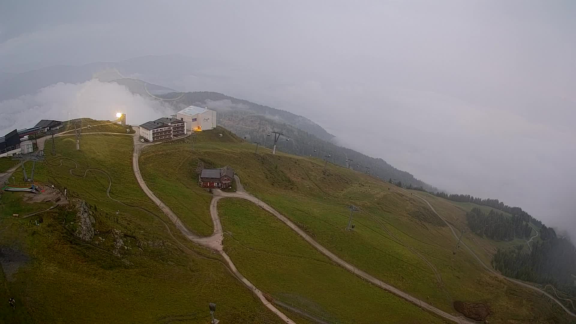 Stazione sciistica di Plan de Corones | vista su Brunico