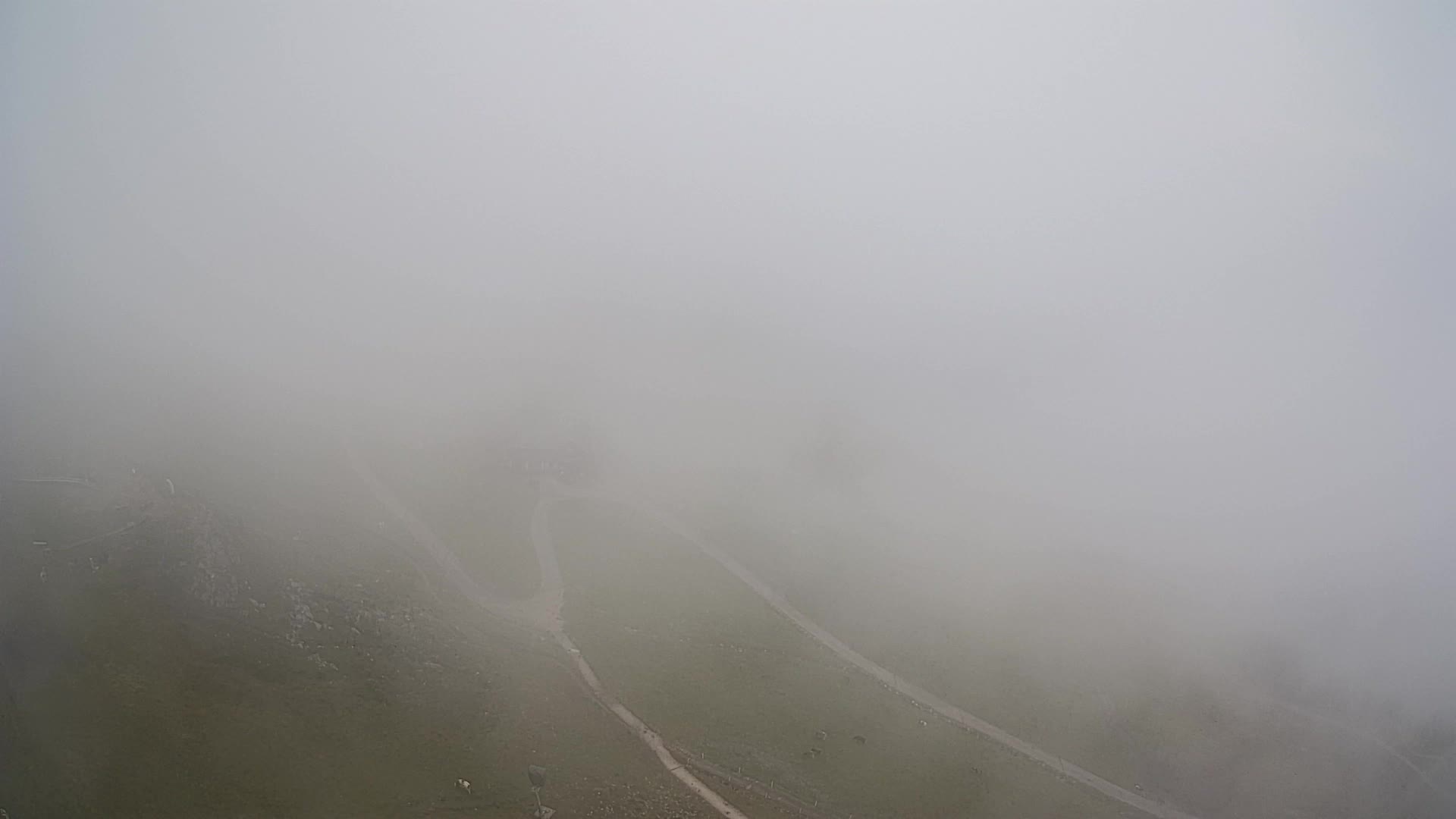 Cima estación de esquí Kronplatz | vista hacia Brunico
