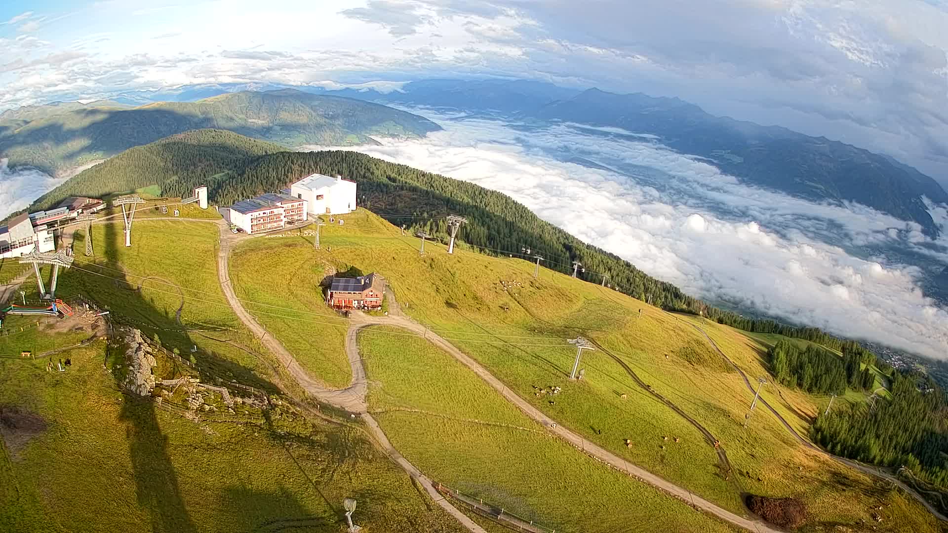 Stazione sciistica di Plan de Corones | vista su Brunico