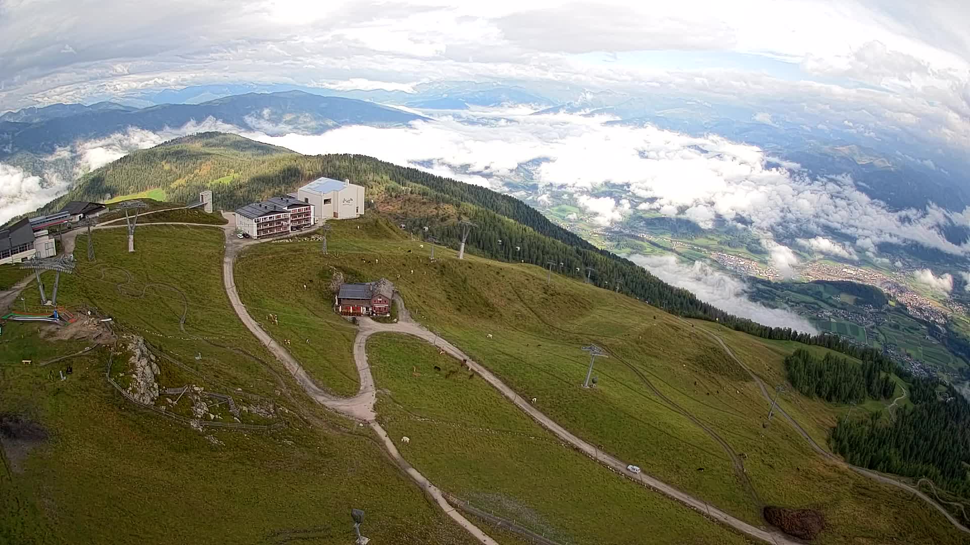 Station de ski Kronplatz sommet | vue sur Brunico