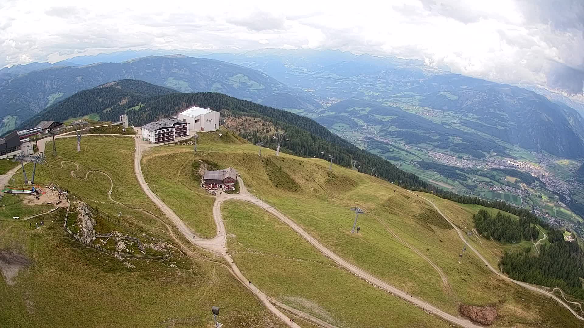 Smučišče Kronplatz – vrh | pogled na Bruneck