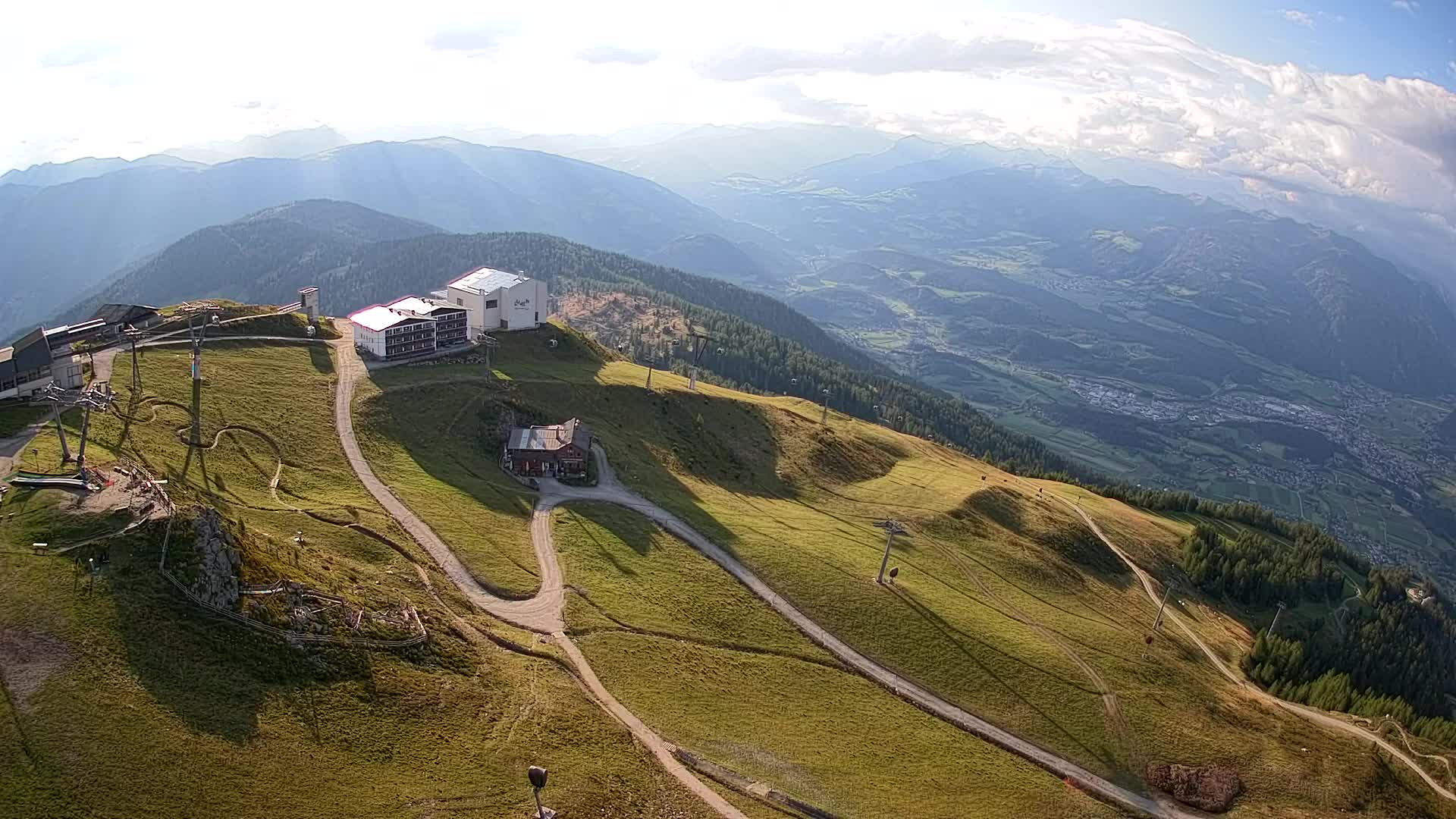 Station de ski Kronplatz sommet | vue sur Brunico
